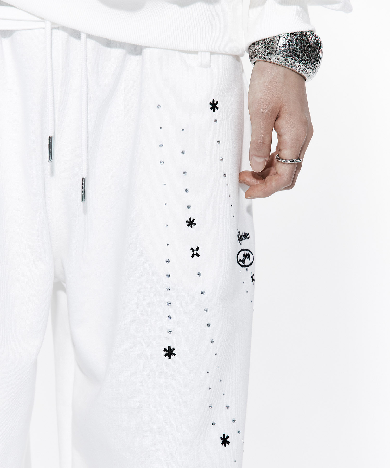 Zenu Belt Sweat Pants White