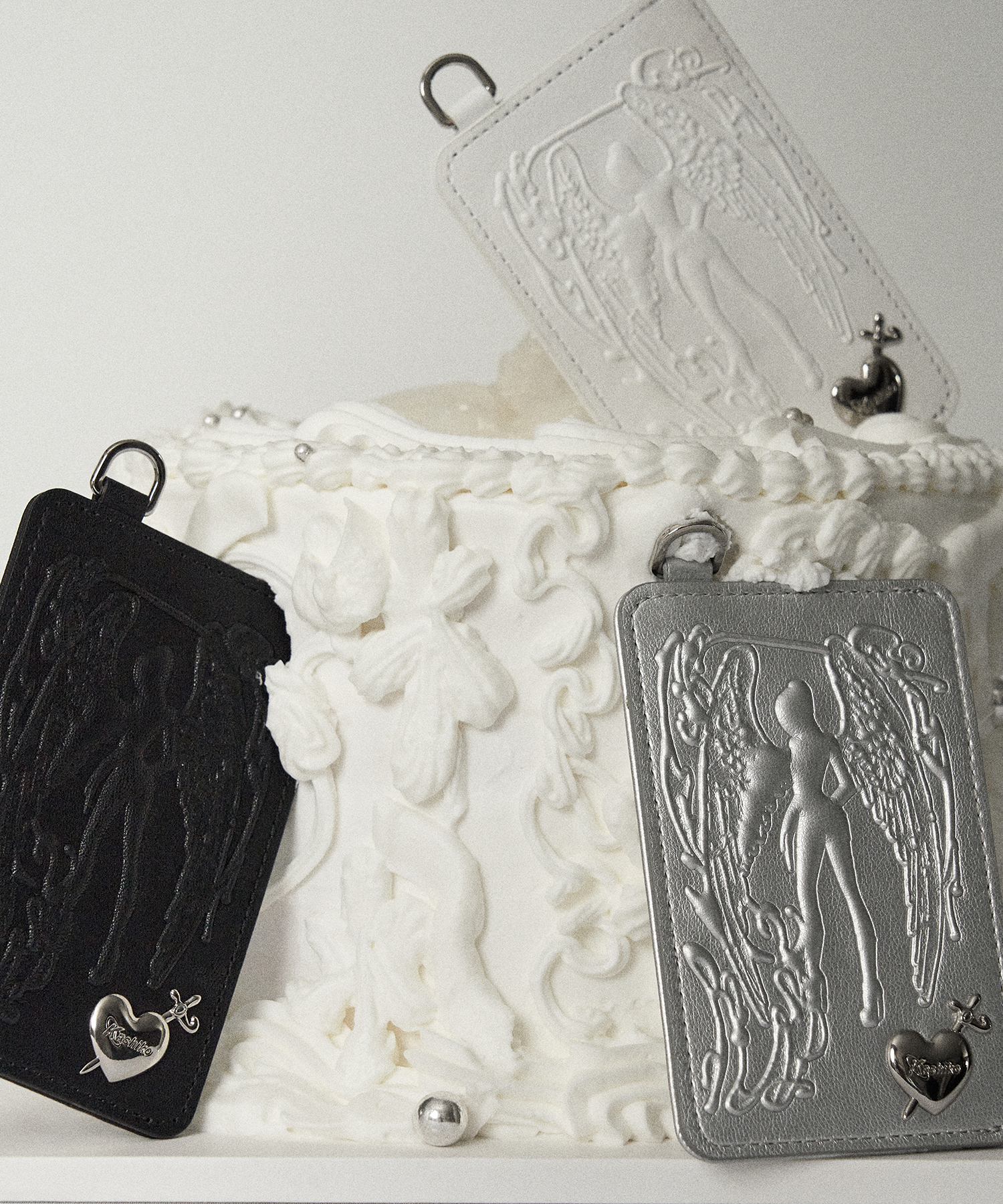 Angel Heart Card Holder Black