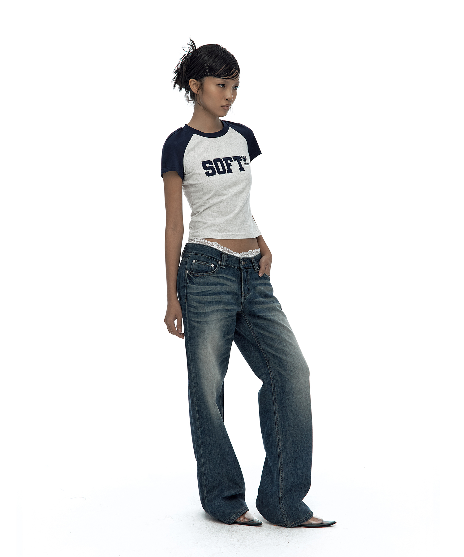 SOFT Raglan Tee Navy