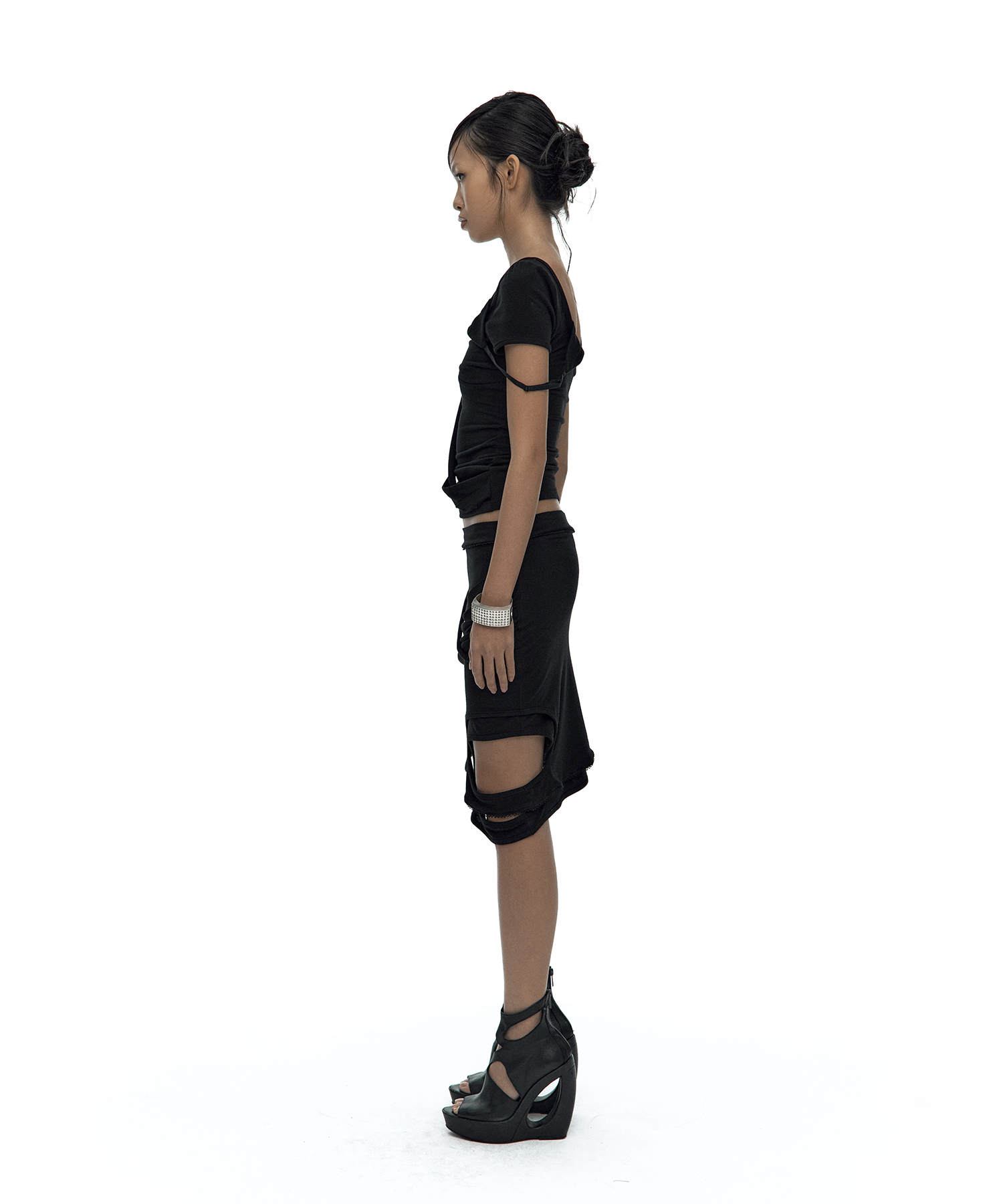 Peek-a-boo Strap Skirt Black