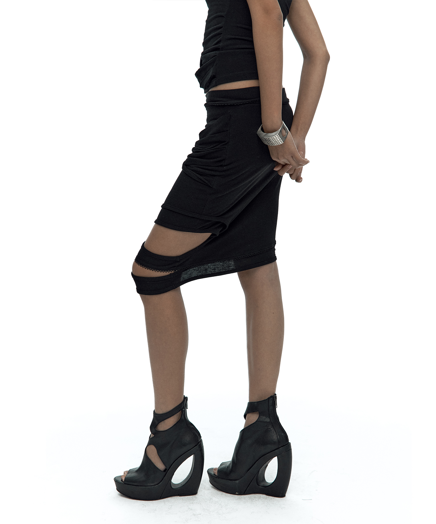 Peek-a-boo Strap Skirt Black