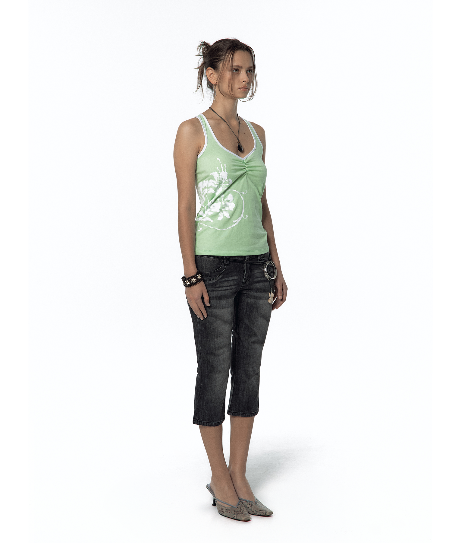 Split Pocket Capri Jeans Black