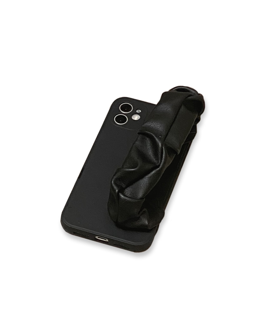Leather scrunch case