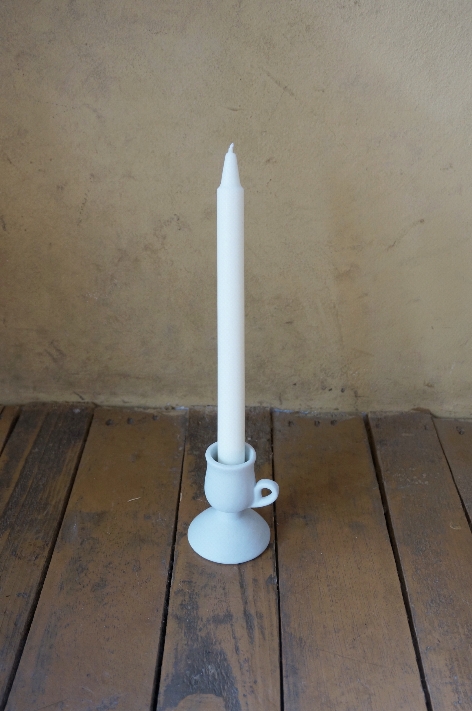 CERAMIC LONG CANDLE HOLDER WHITE