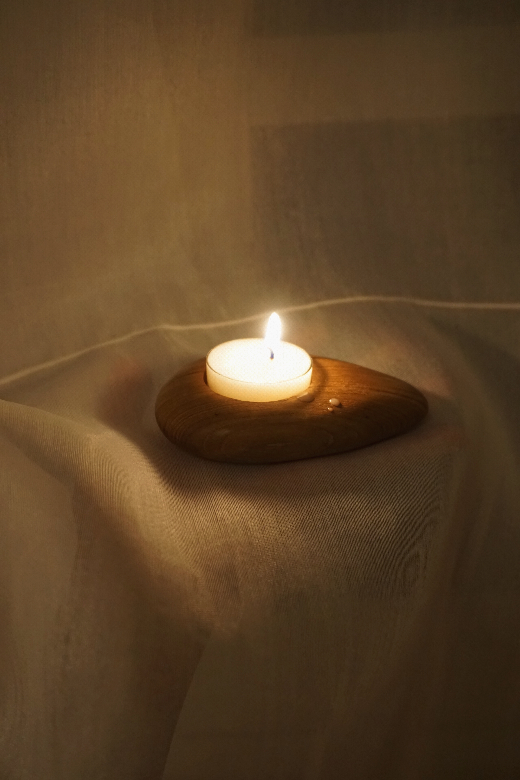 TEEK WOOD CANDLE HOLDER