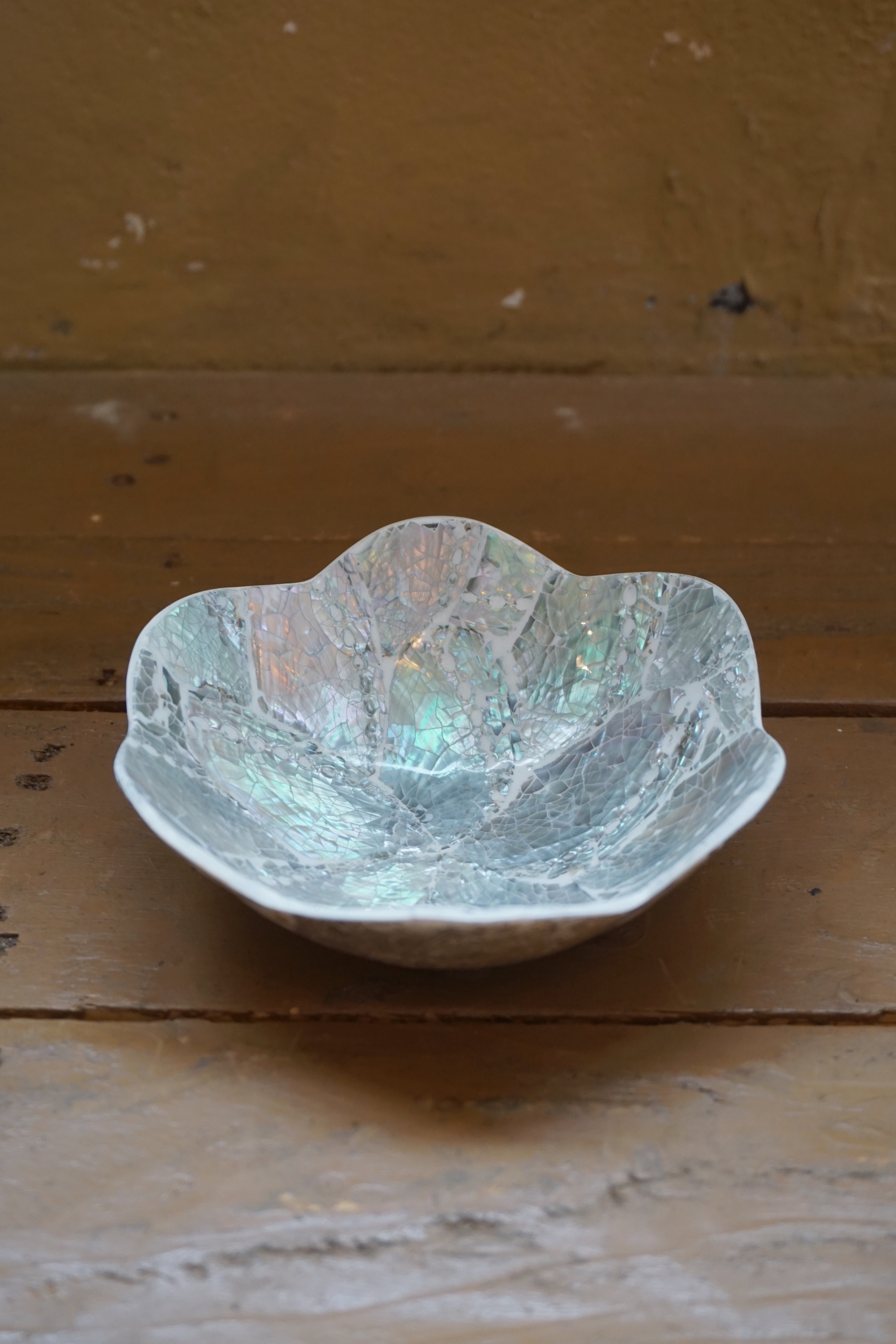 FLOWER SHELL TRAY