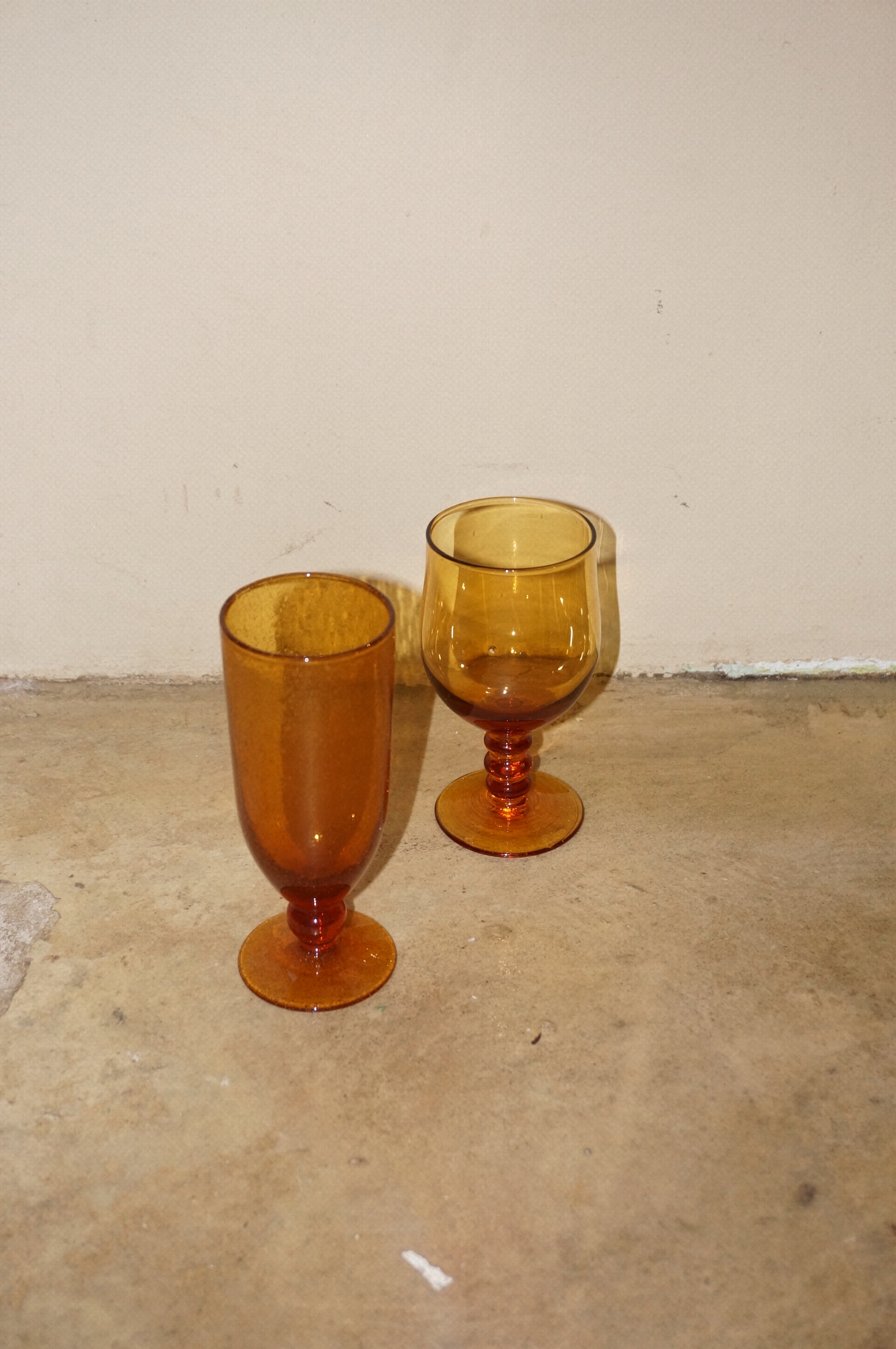 BROWN WINE GLASS - 2 TYPE ( CM.39 / CM.90 )