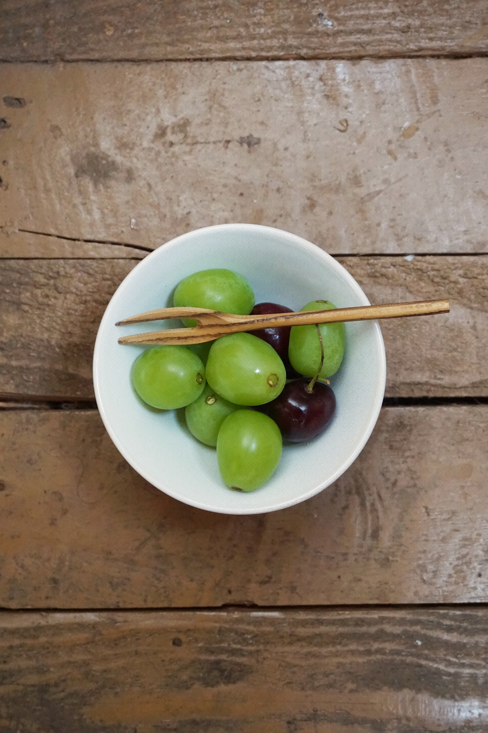 TEEK WOOD FRUIT FORK