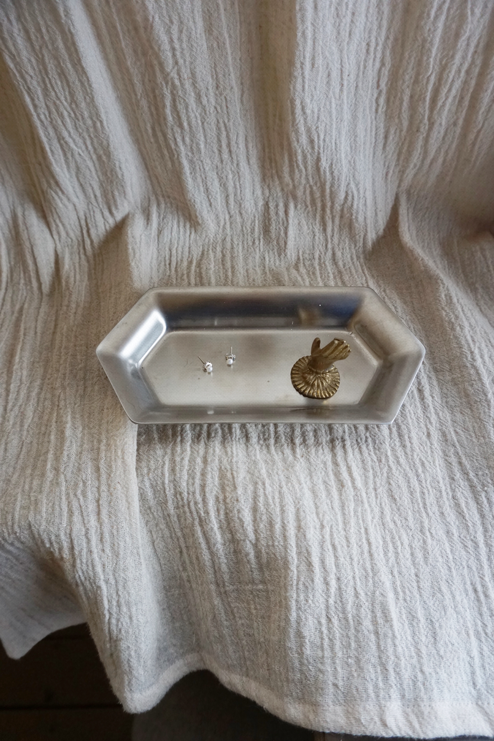 ANTIQUE TRAY