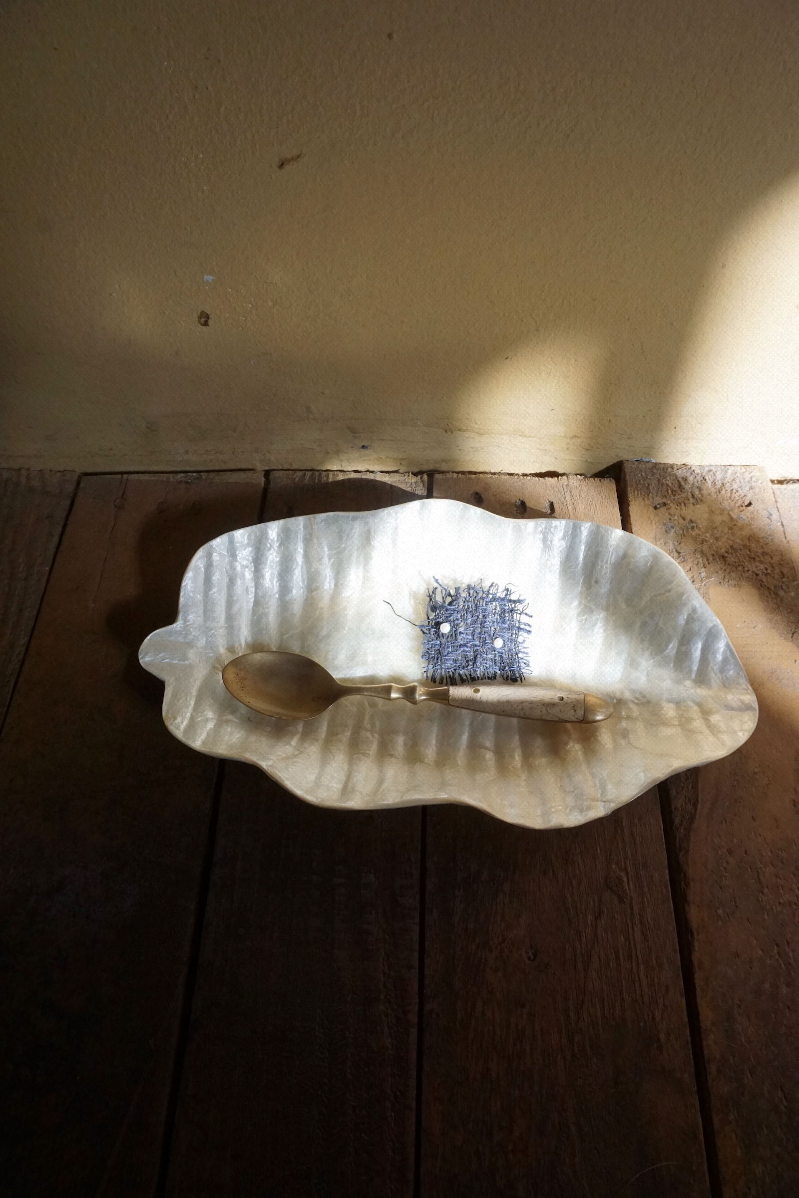 SHELL TRAY-NO.31