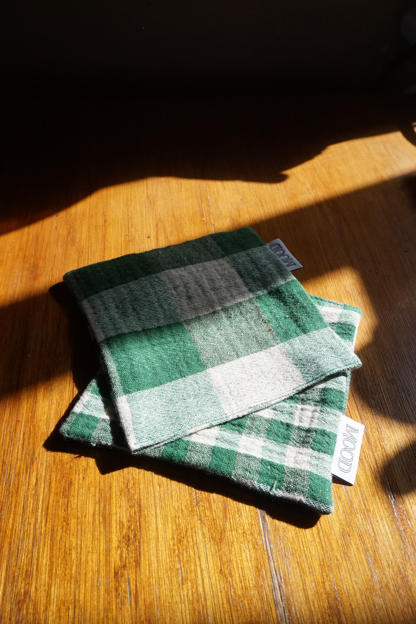 REVERSIBLE CHECK COASTER - GREEN 세트구매는 더 저렴합니다.