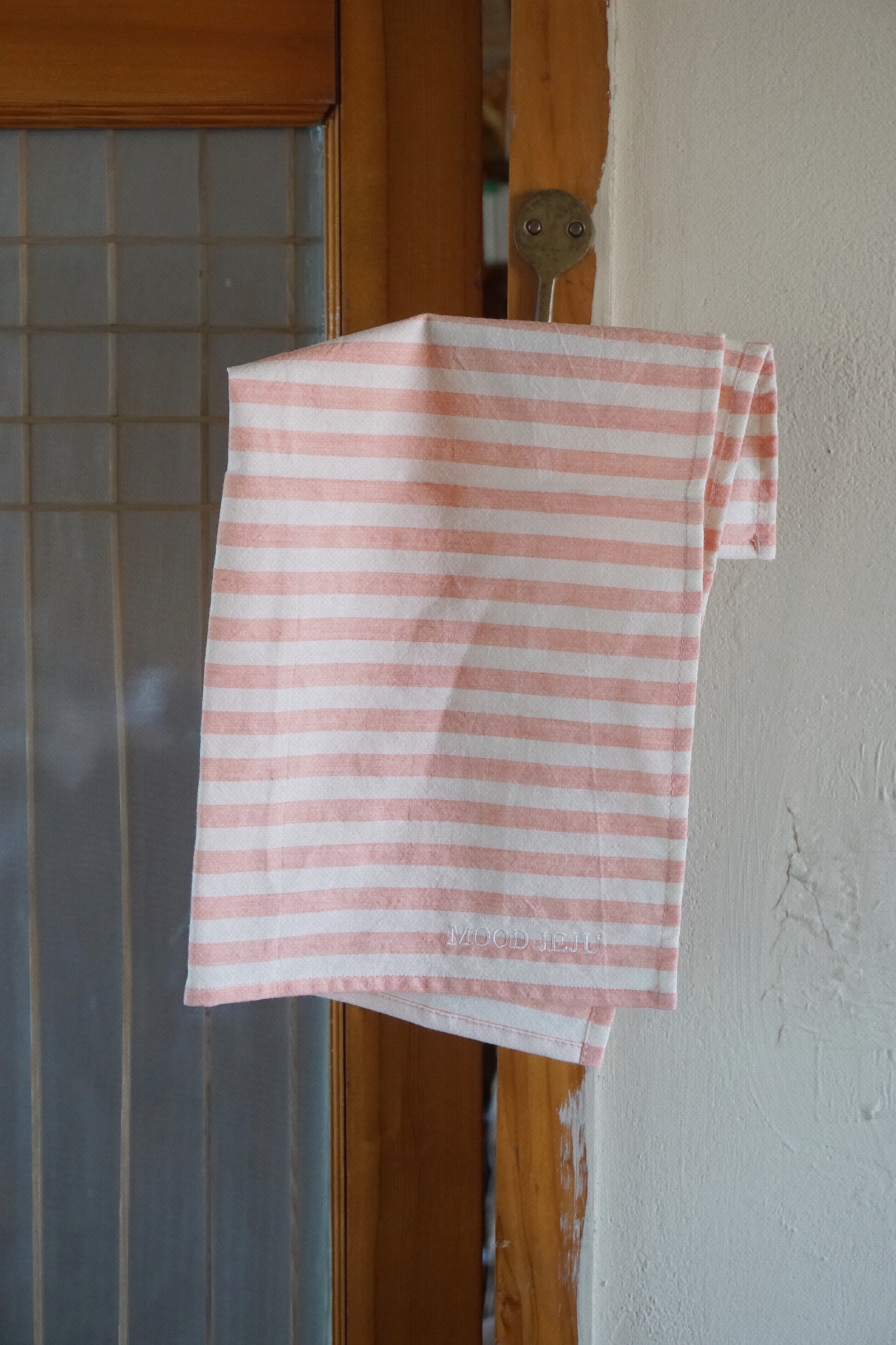 MOOD) STRIPE PINK TABLE MAT & HANDKERCHIEF