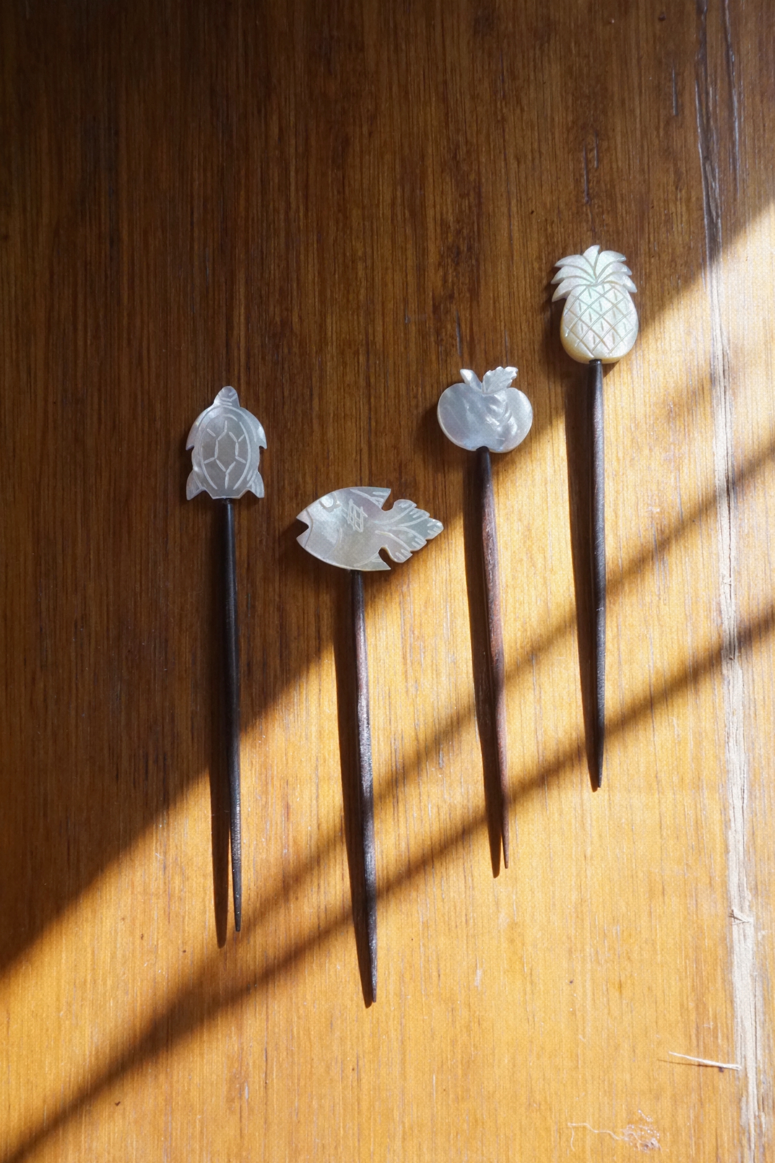 SHELL FRUIT STICK