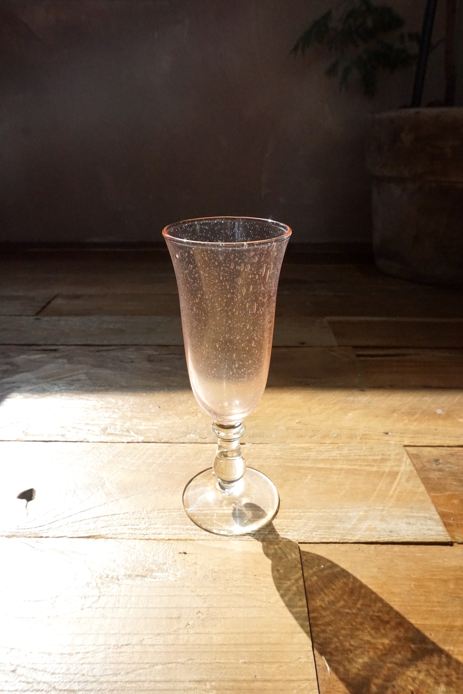 BUBBLE LONG GOBLET ( CM.106 )