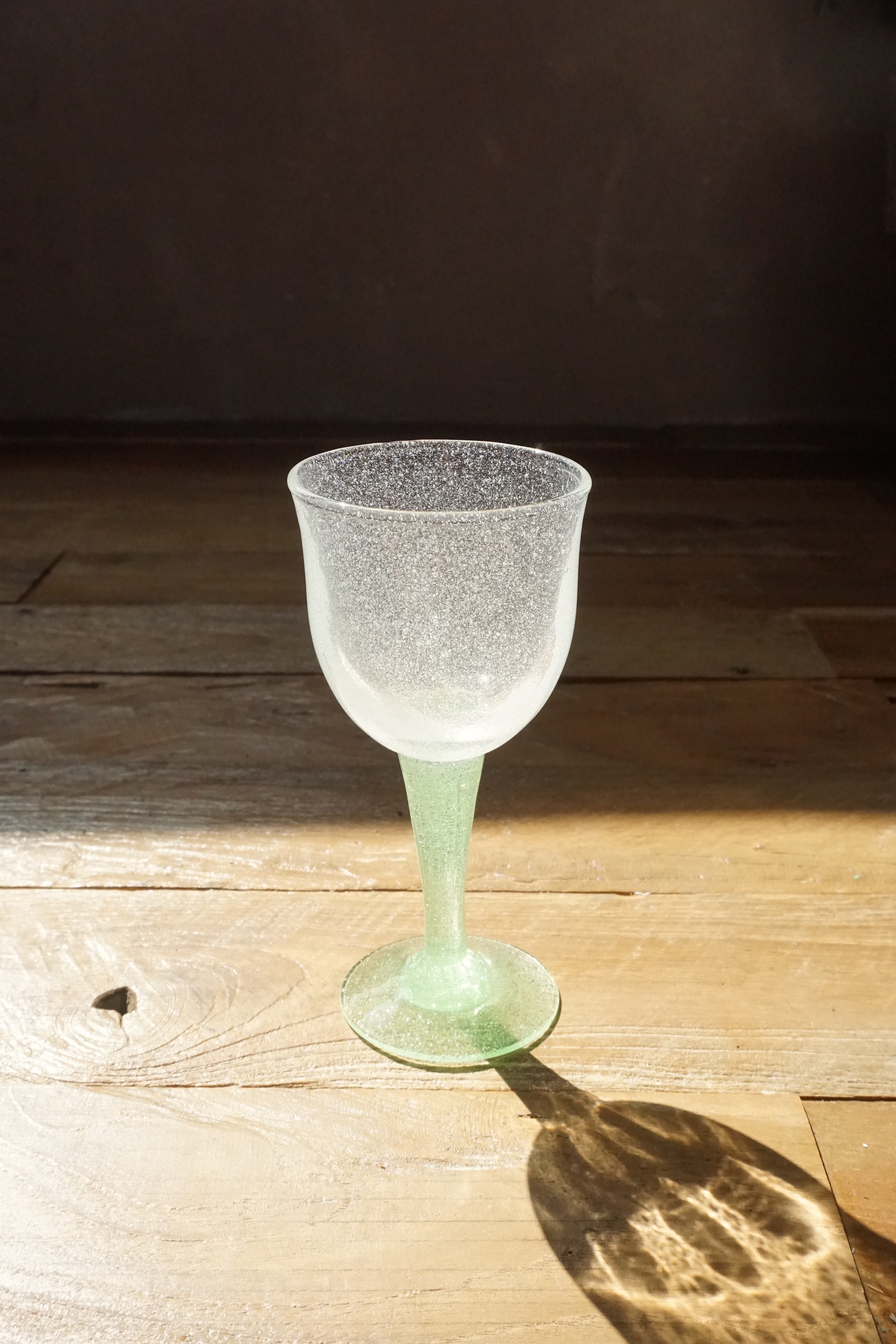 WHITE GREEN BUBBLE GOBLET ( CM.109 )