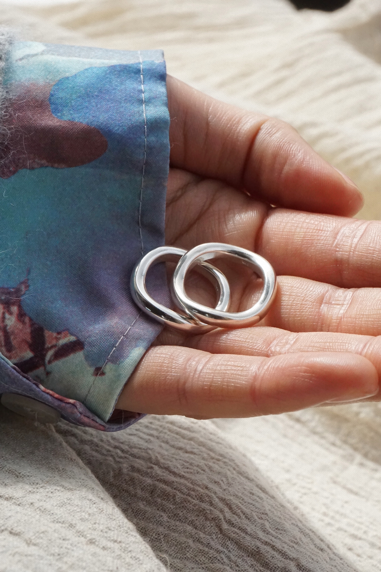 WAVE SILVER RING
