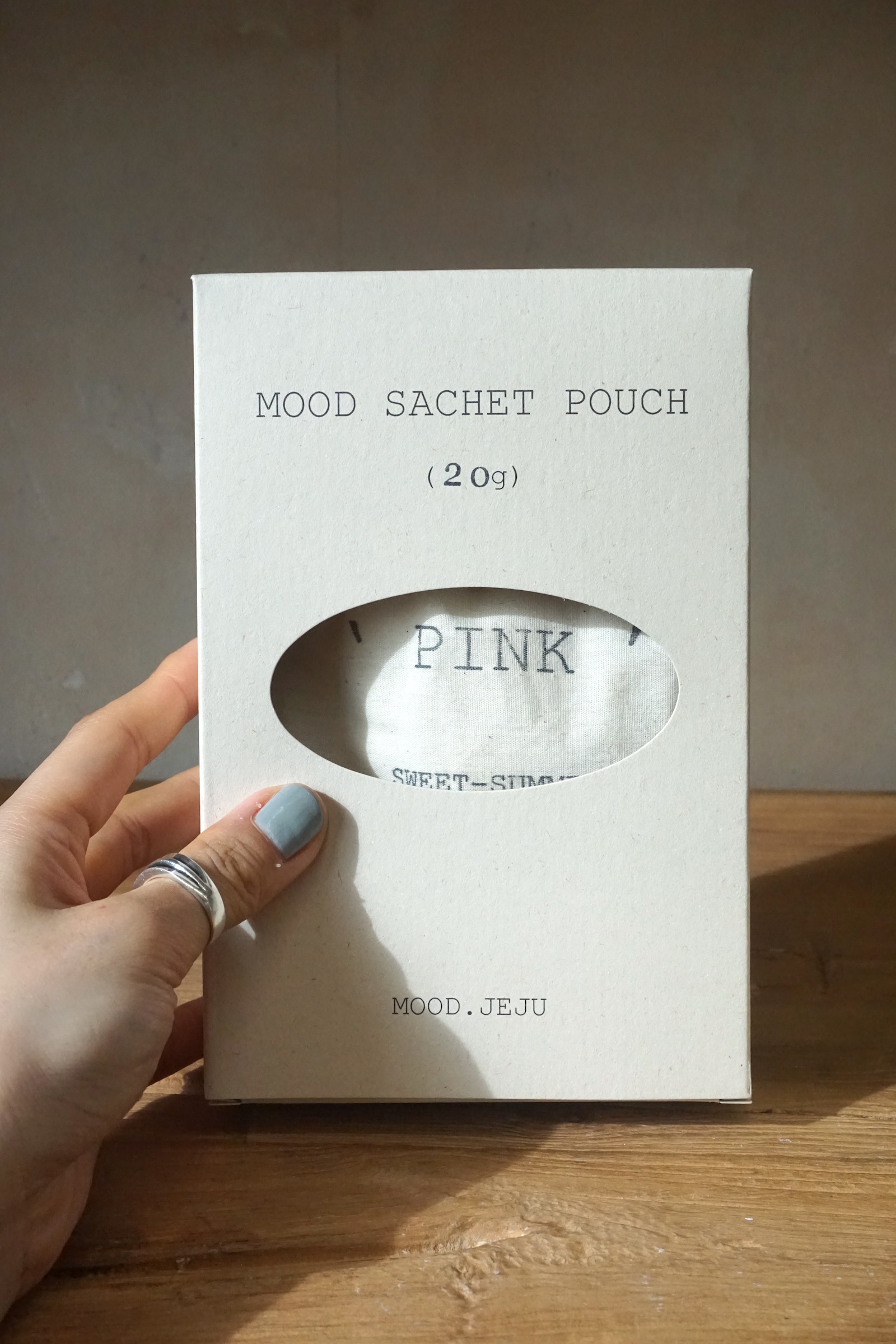 MOOD) SACHET STONE POUCH - PINK (방향제)