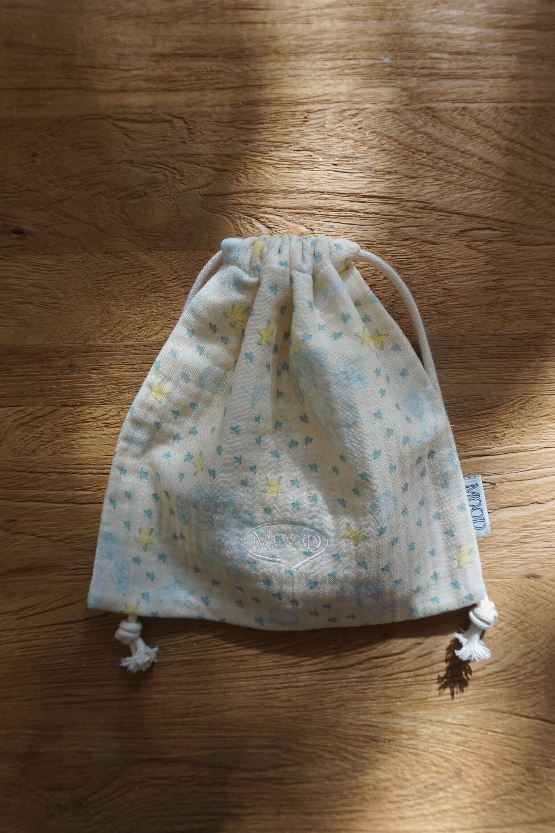 SPACE DRAWING POUCH - IVORY