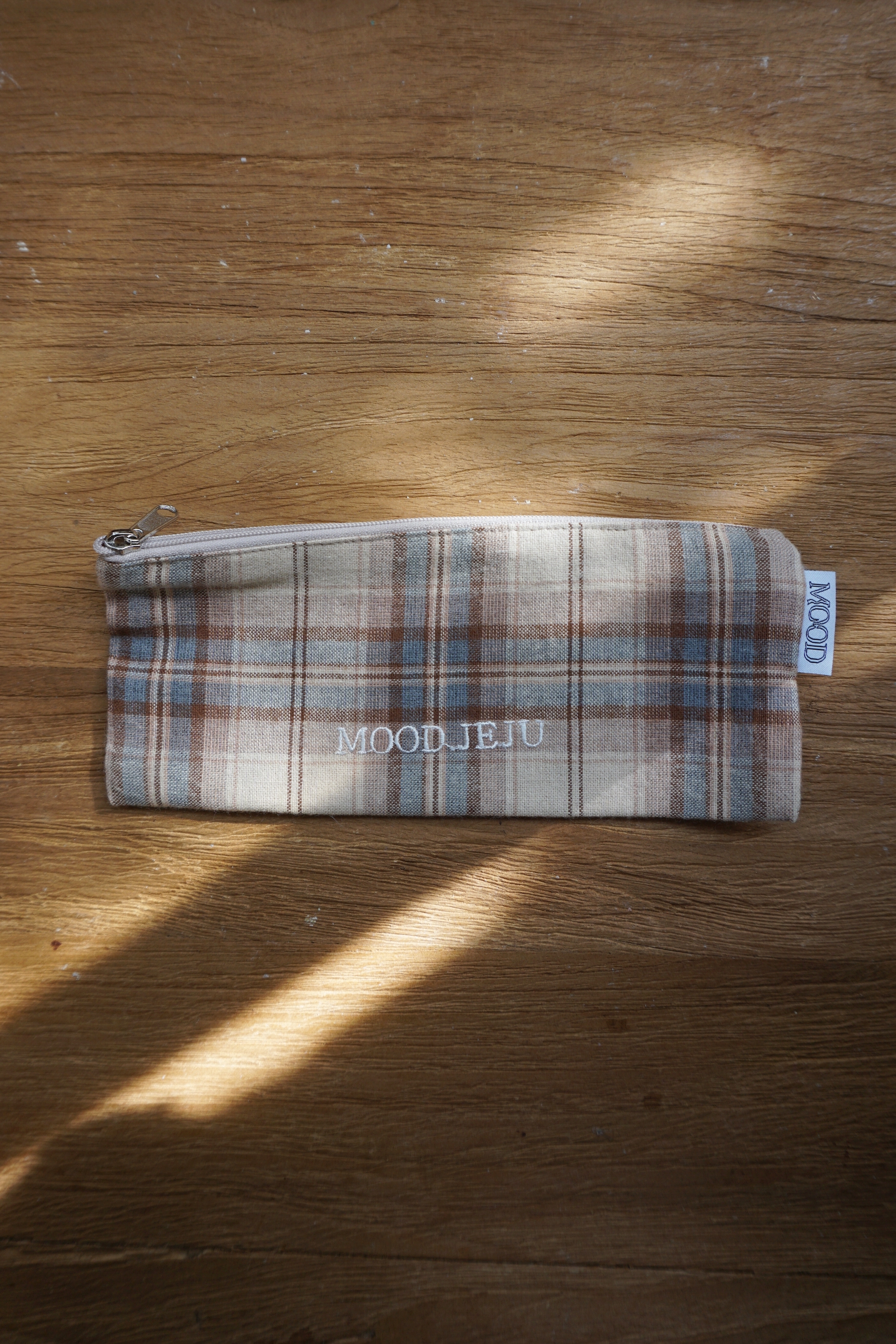 MOOD)BROWN CHECK PENCIL POUCH - LIMITED EDITION