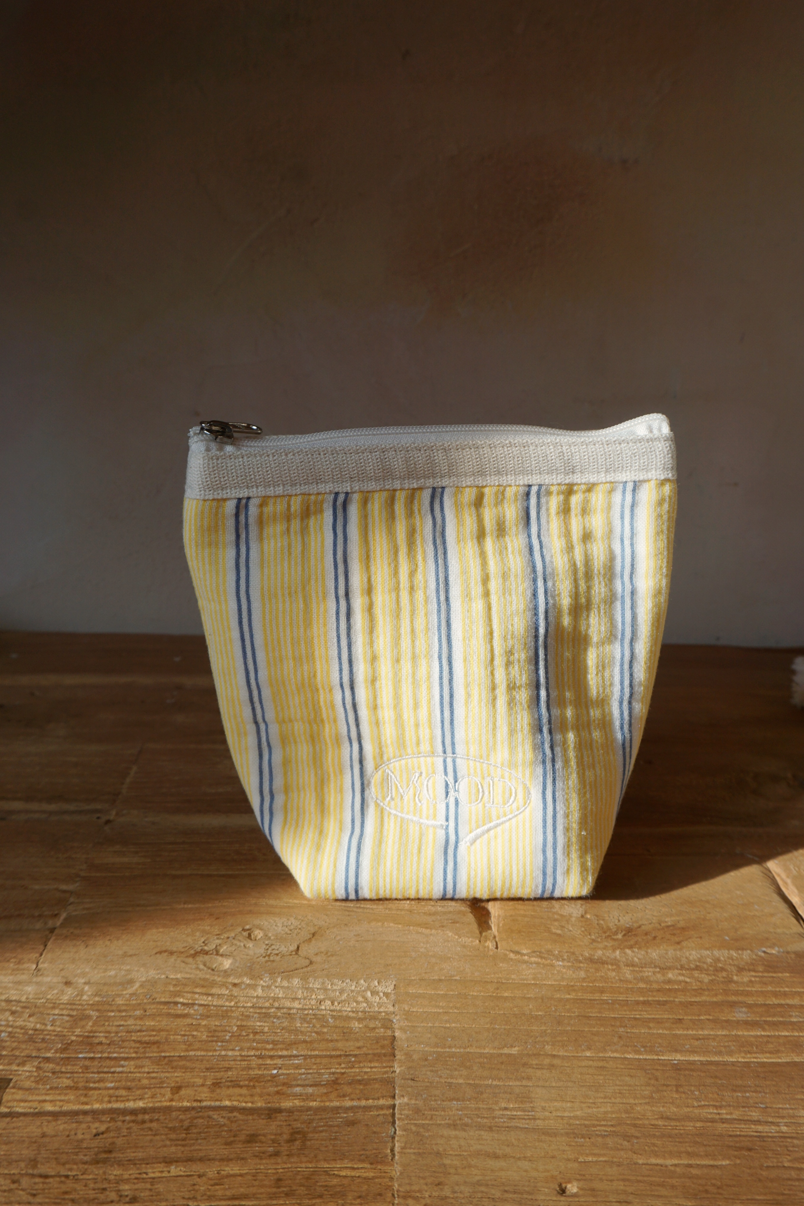 MOOD SECERT POUCH-YELLOW