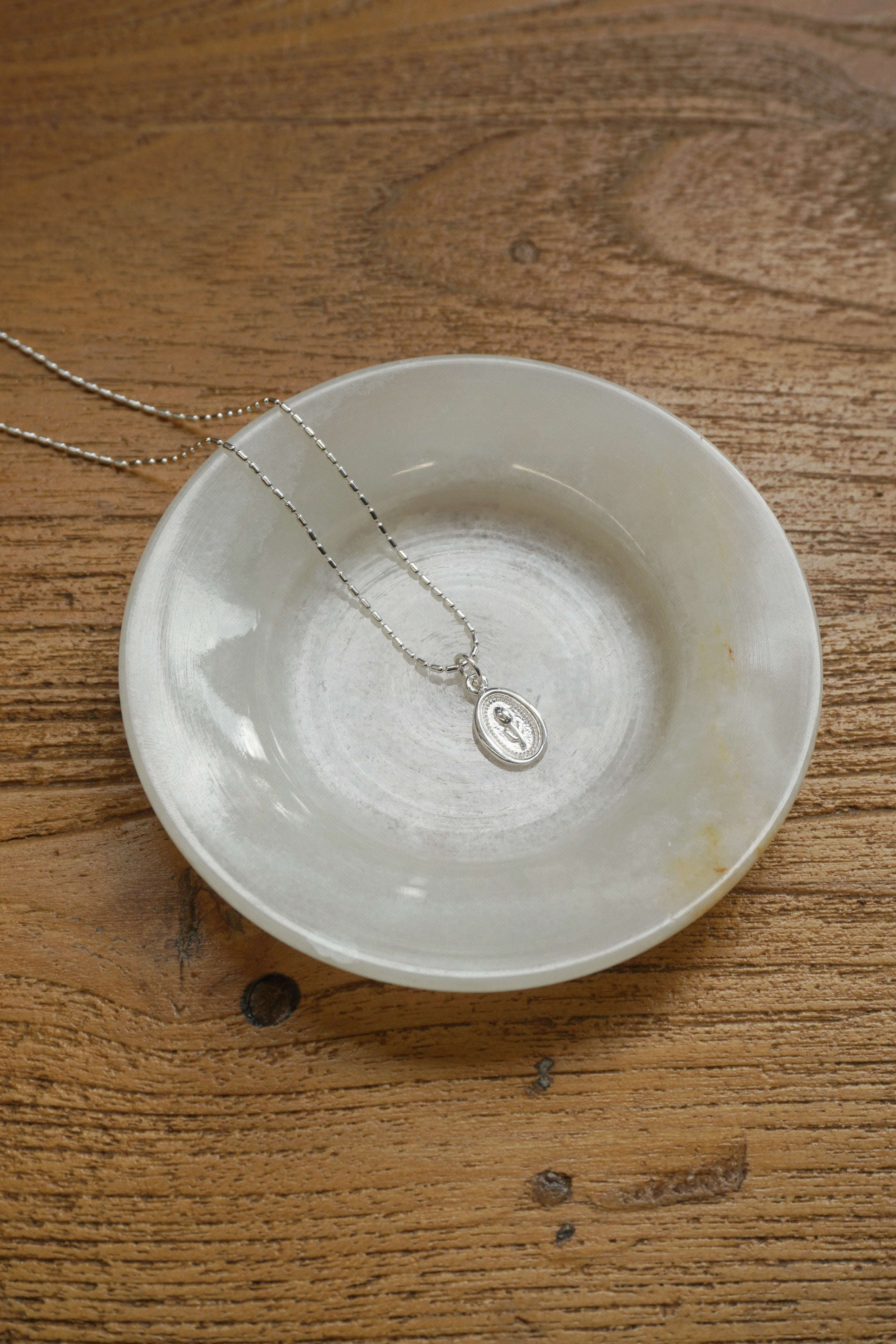 ANTIQUE ROSE SILVER NECKLACE