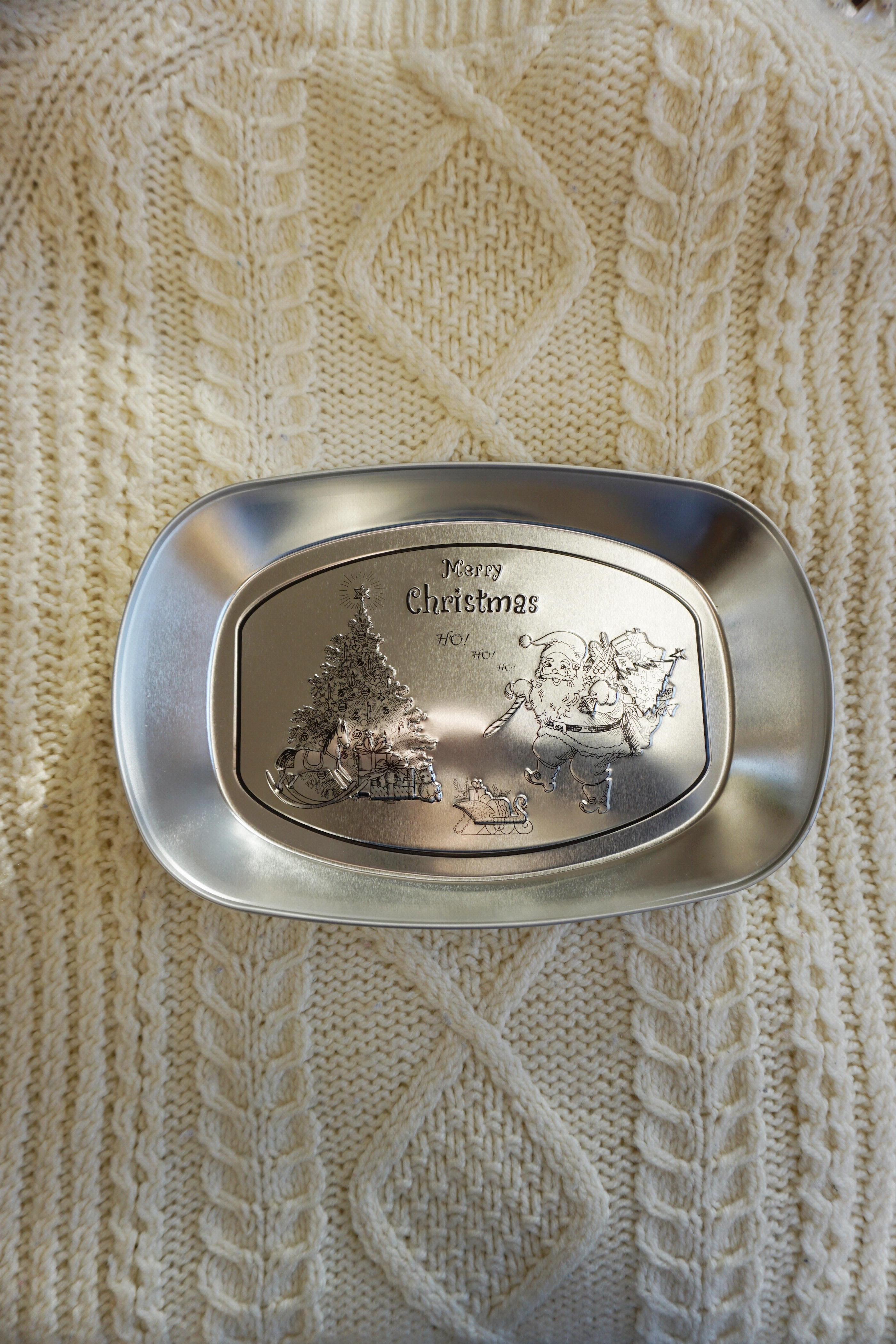 CHRISTMAS VINTAGE TRAY-SANTA