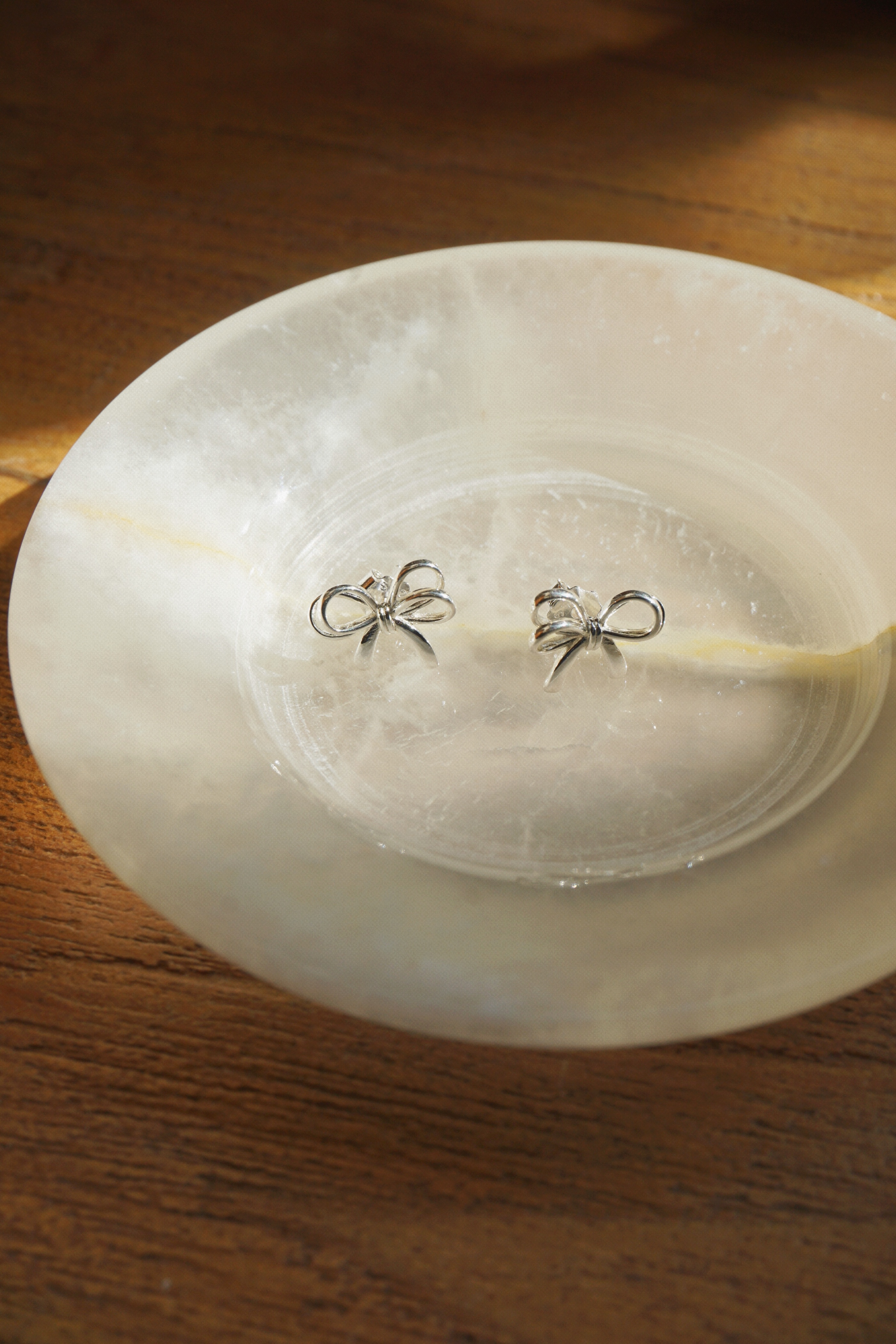 DOUBLE RIBBON EARRINGS