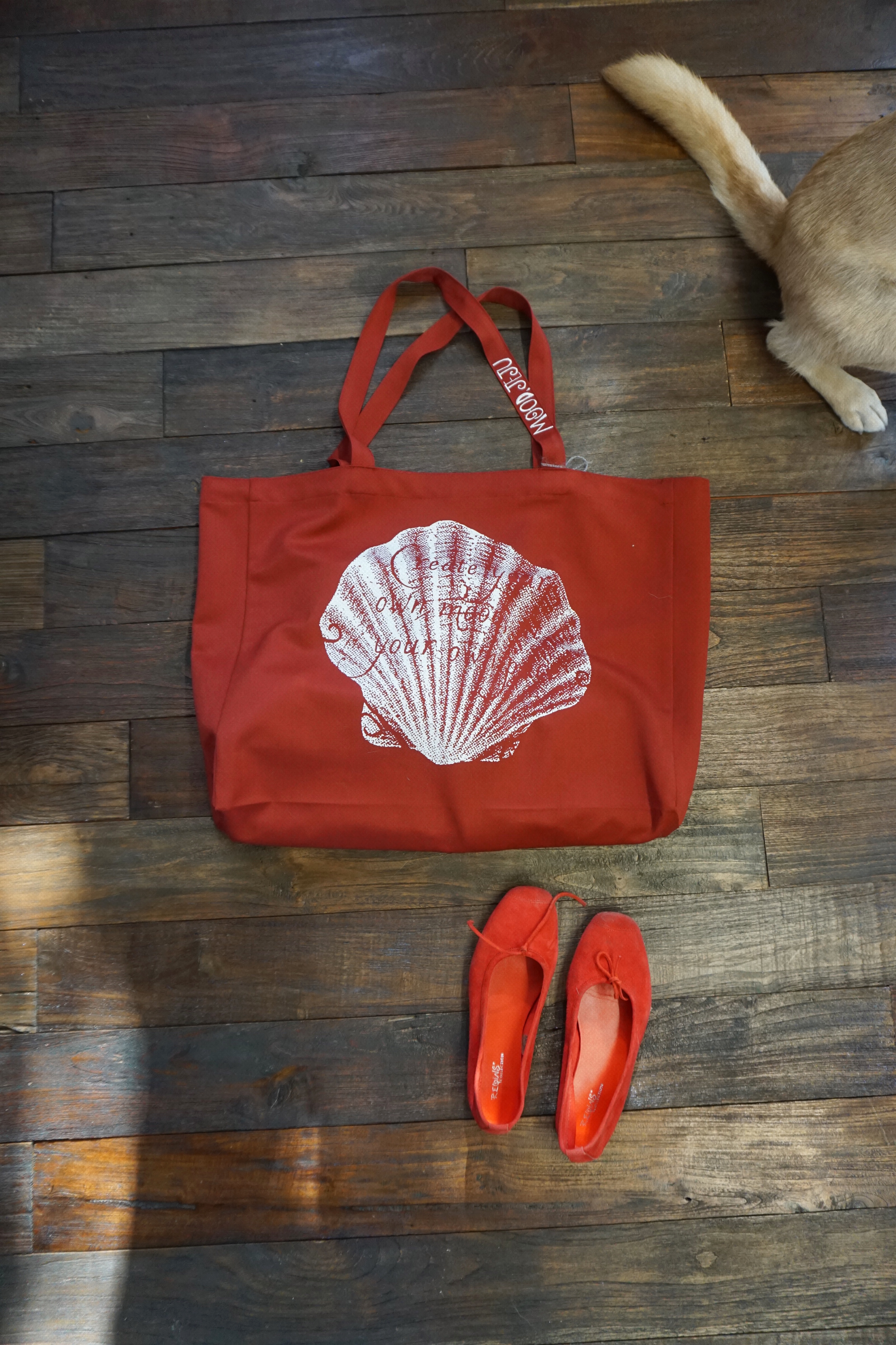 Mood Shell Graphic Tote Bag-Red (재입고 미정)