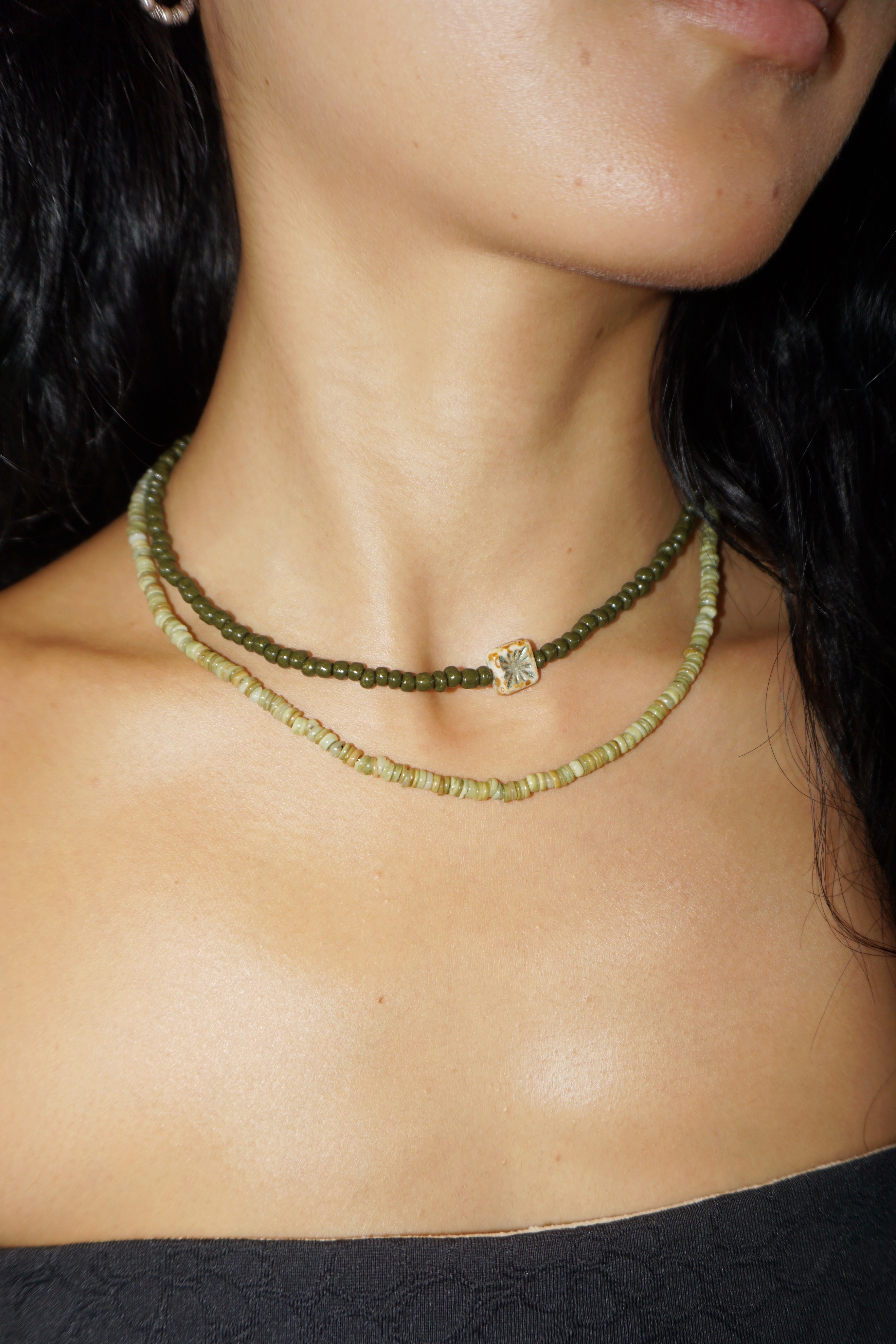MOOD Antique Necklace – Khaki