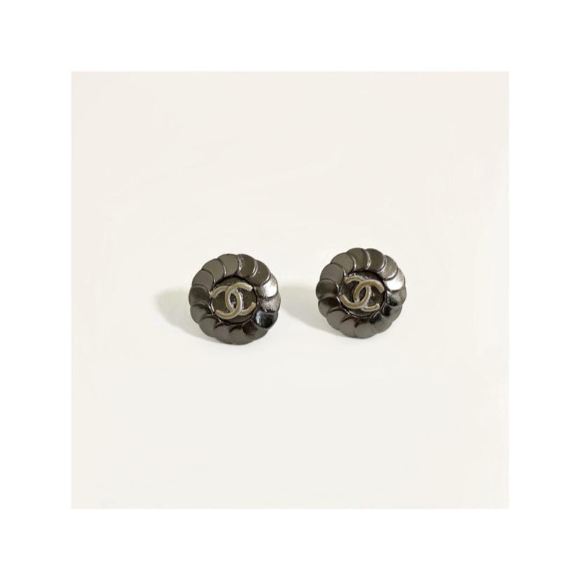 Button no.11