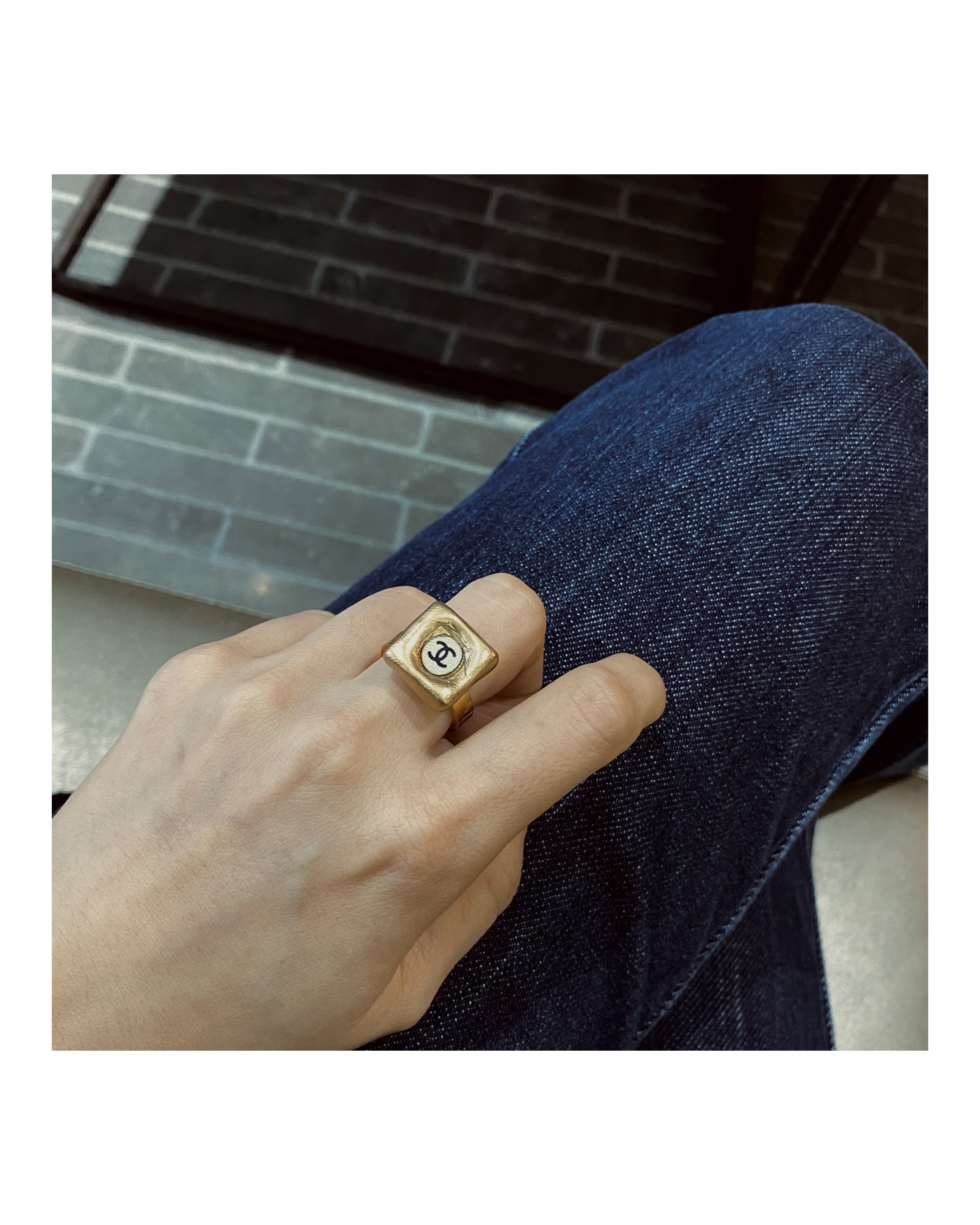 CHANEL gold square CC ring no.14