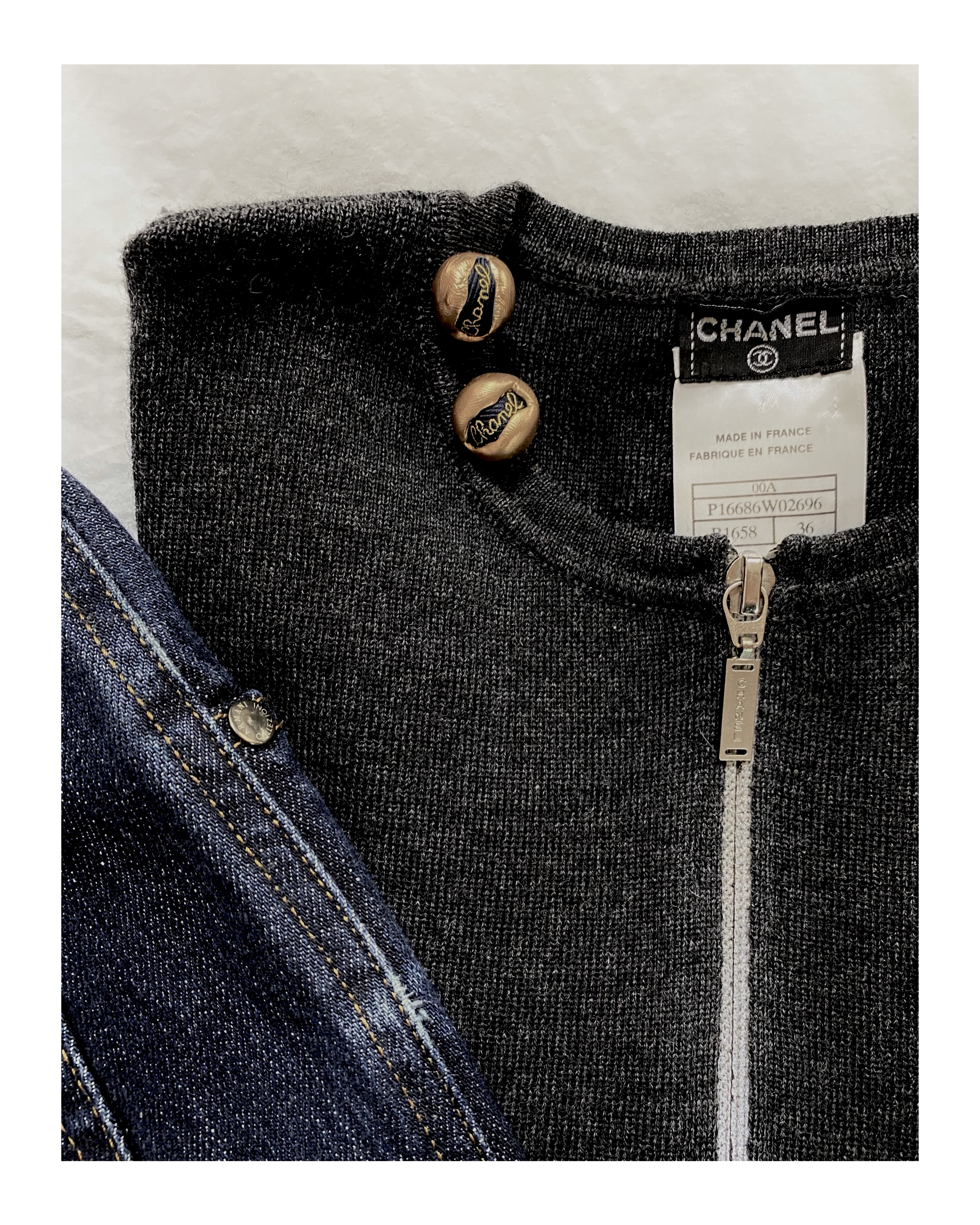 CHANEL navy silk Initial clip on earring no.20