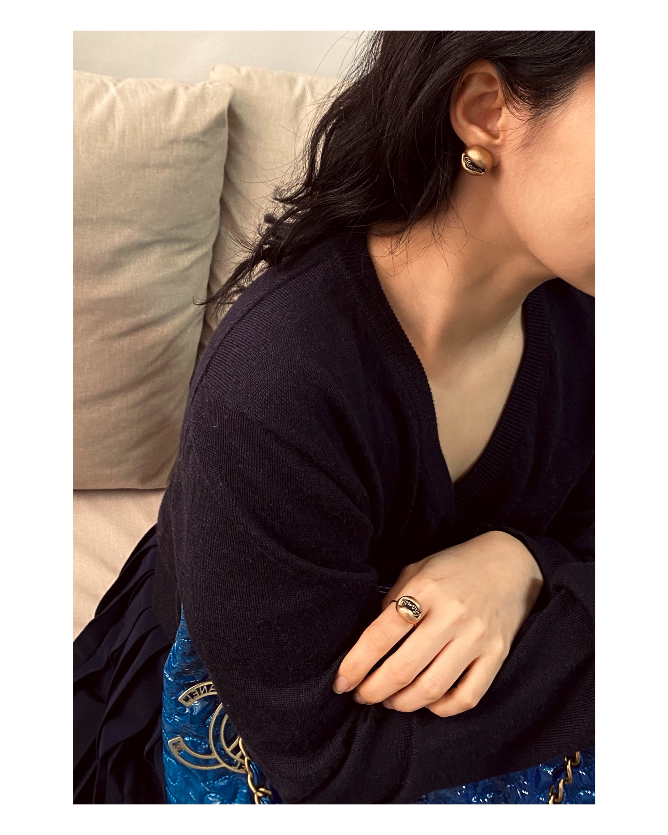 CHANEL navy silk Initial clip on earring no.20