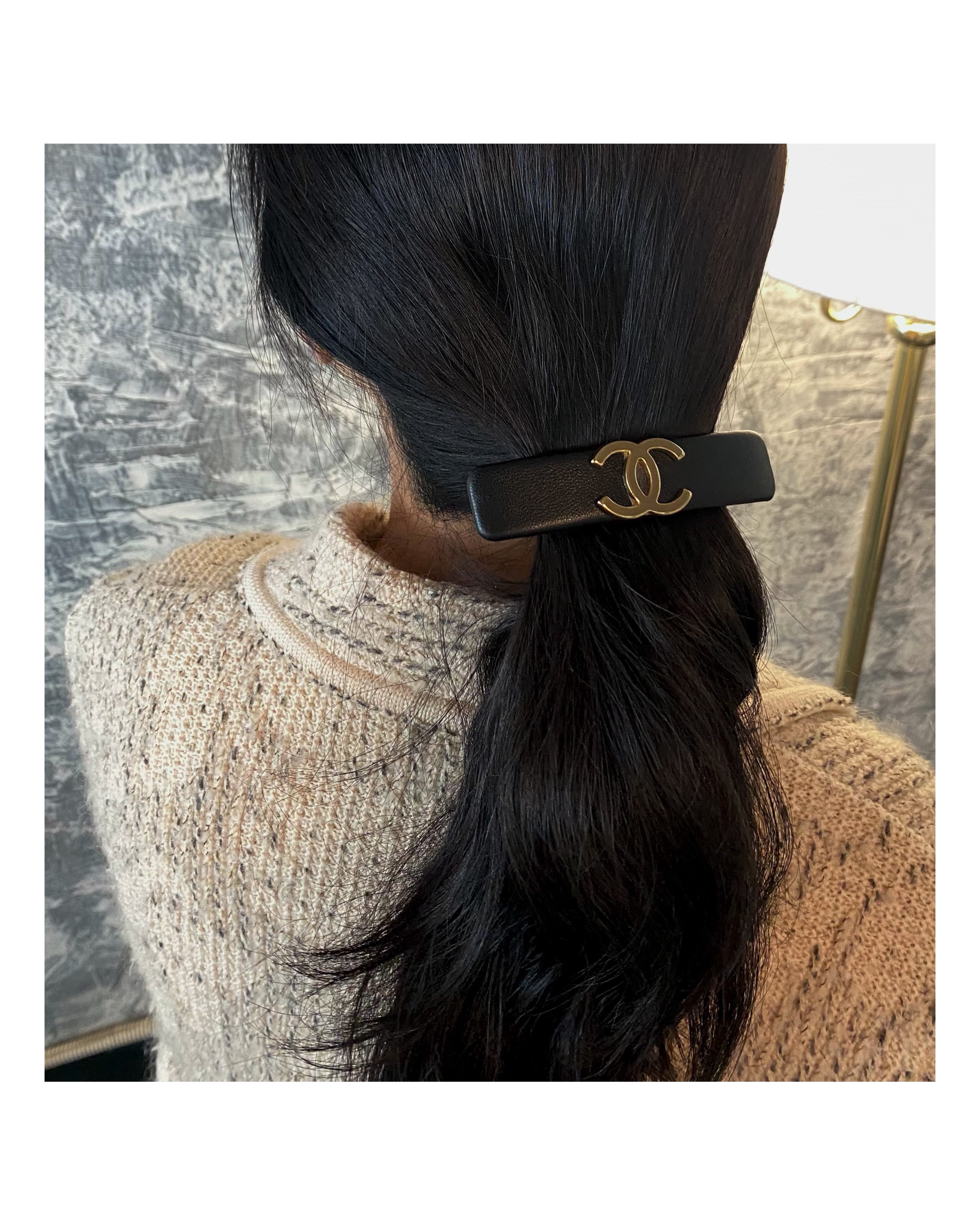 CHANEL hanger CC hair clip no.10
