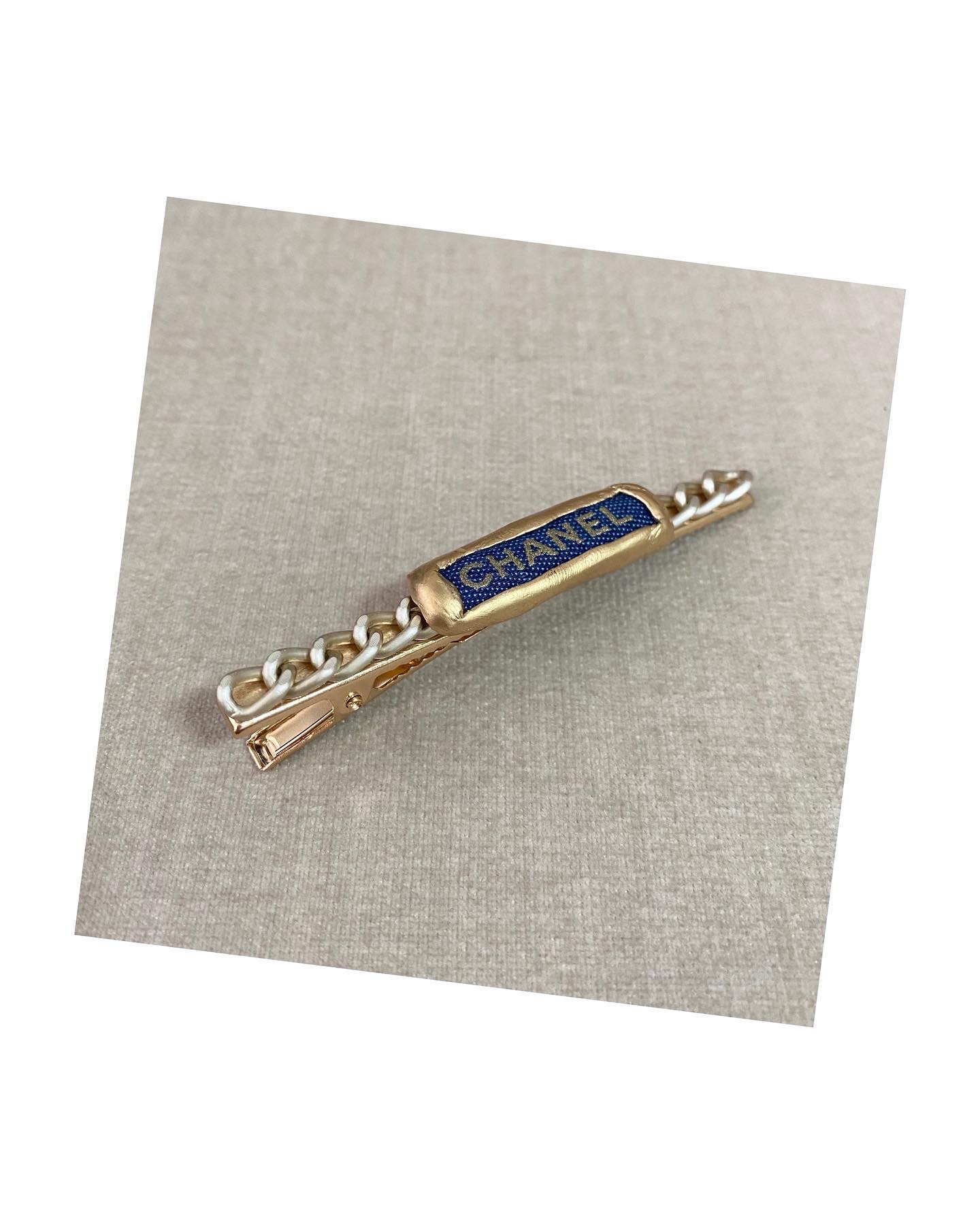 CHANEL denim Initial hairpin no.16