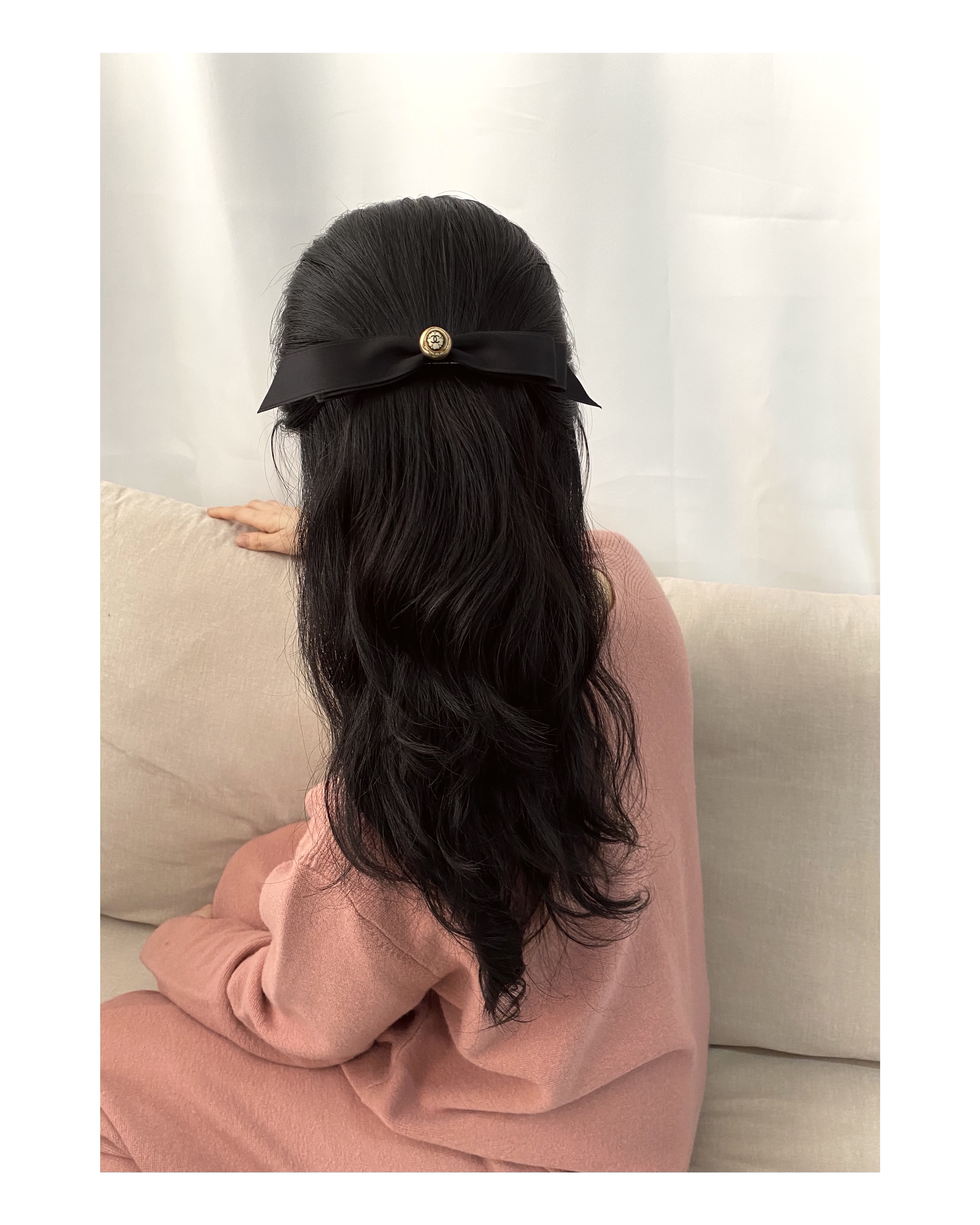 CHANEL gold silkbutton ribbon hairclip no.17