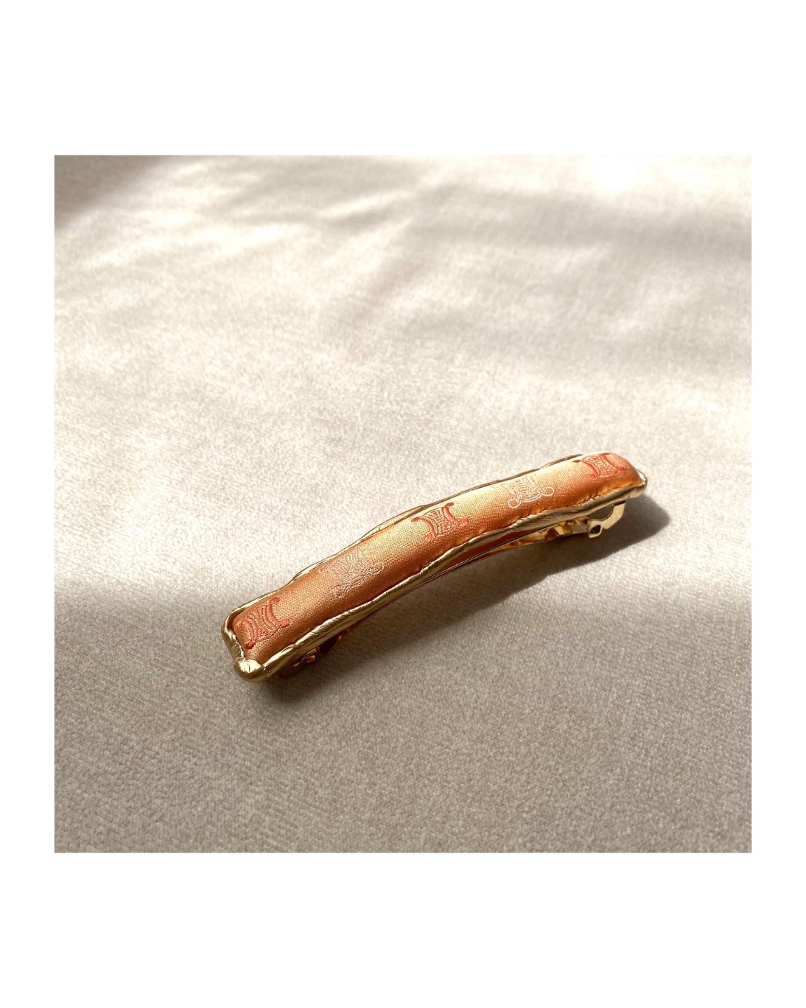 CELINE TRIOMPHE silk hairclip no.19