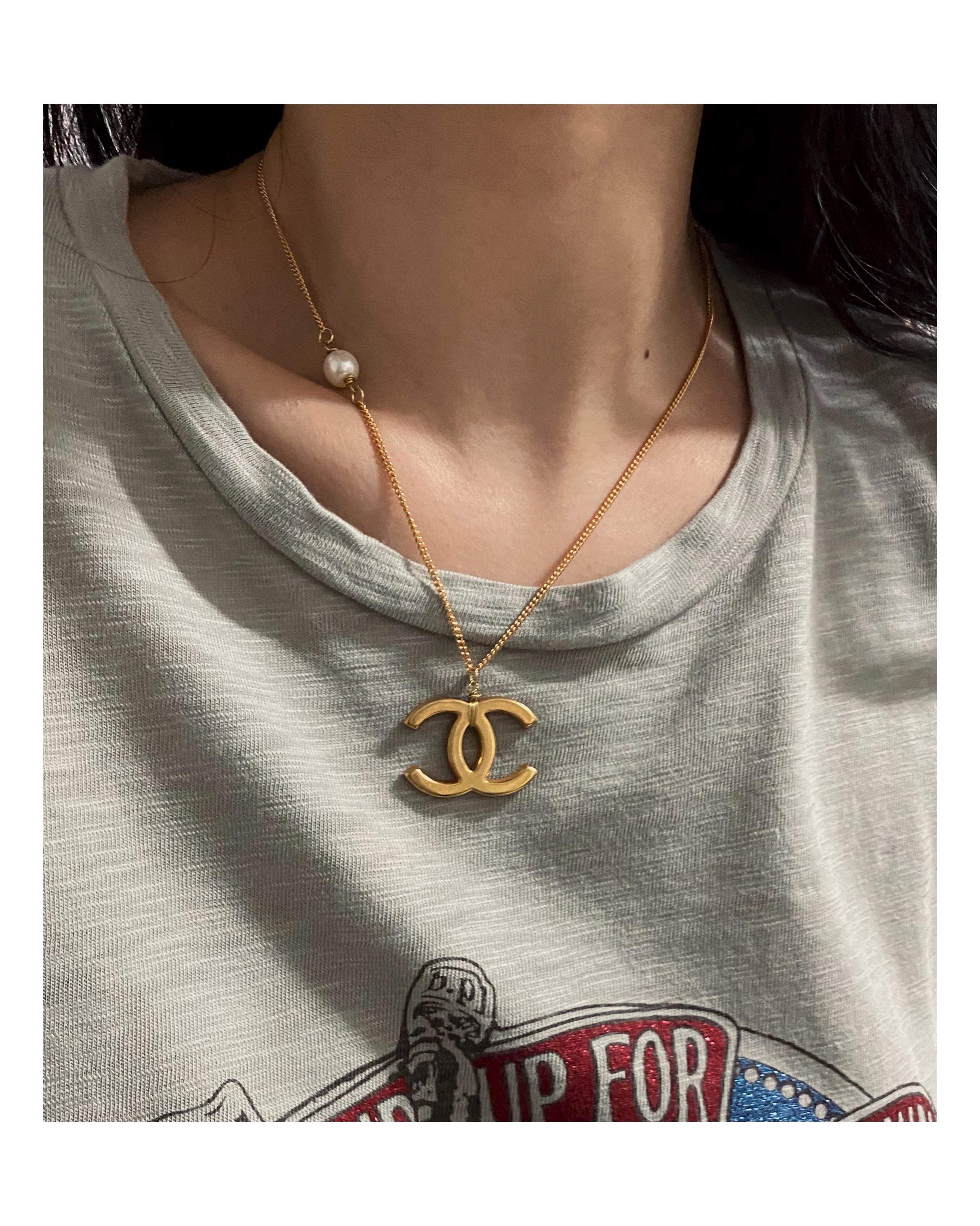 CHANEL hanger CC pearl necklace no.12