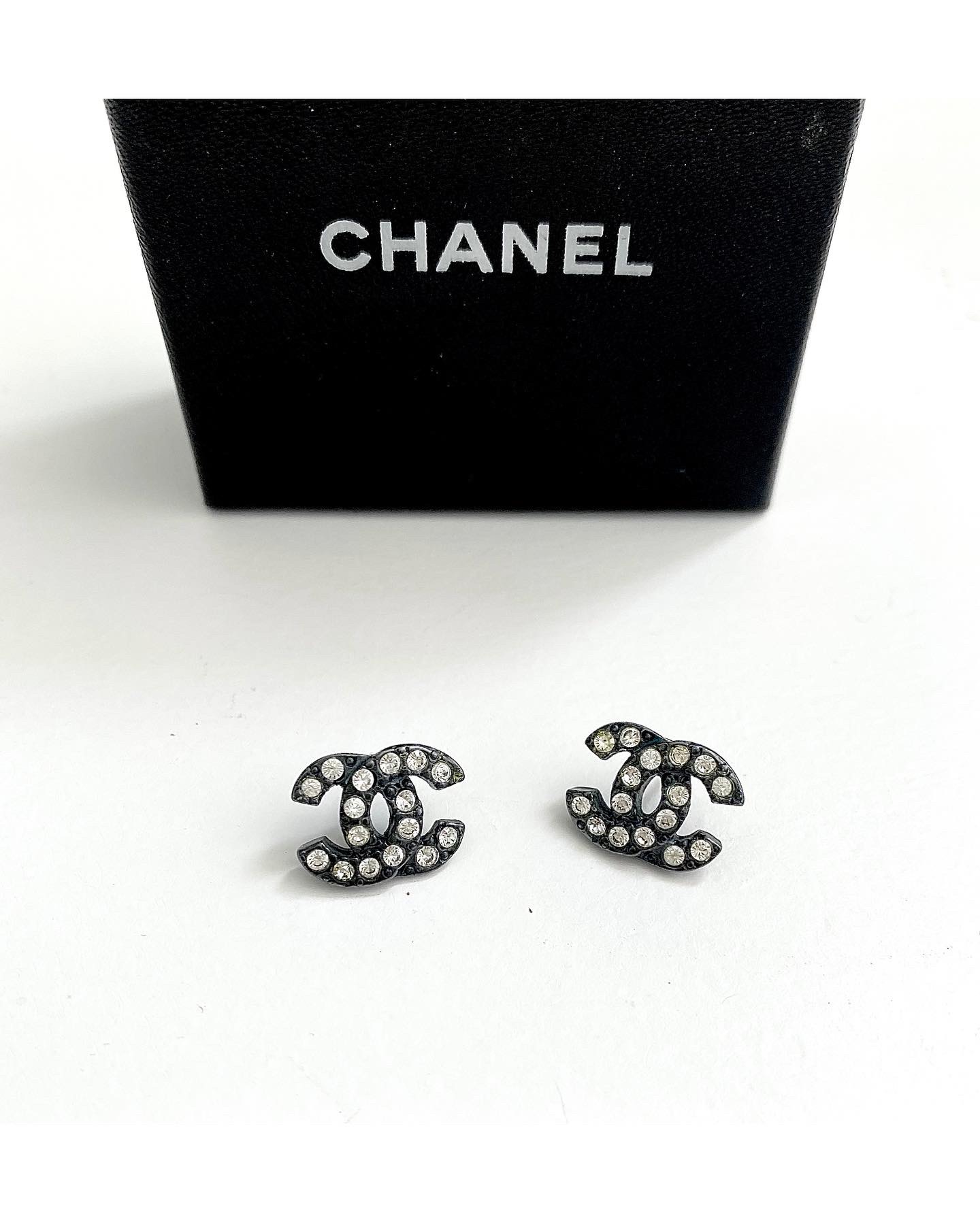 2004년도 CHANEL vintage earring