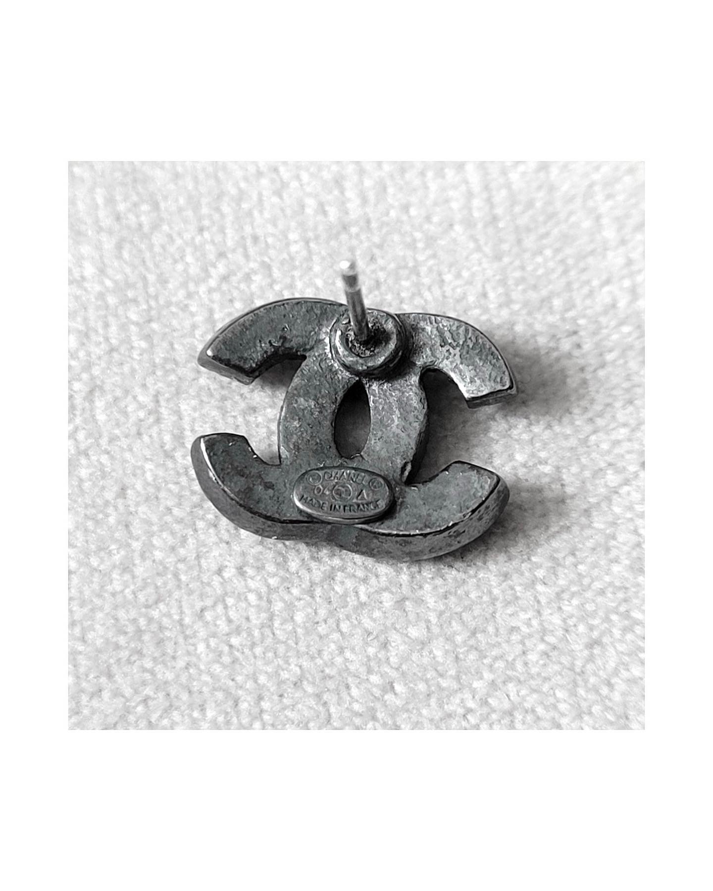 2004년도 CHANEL vintage earring