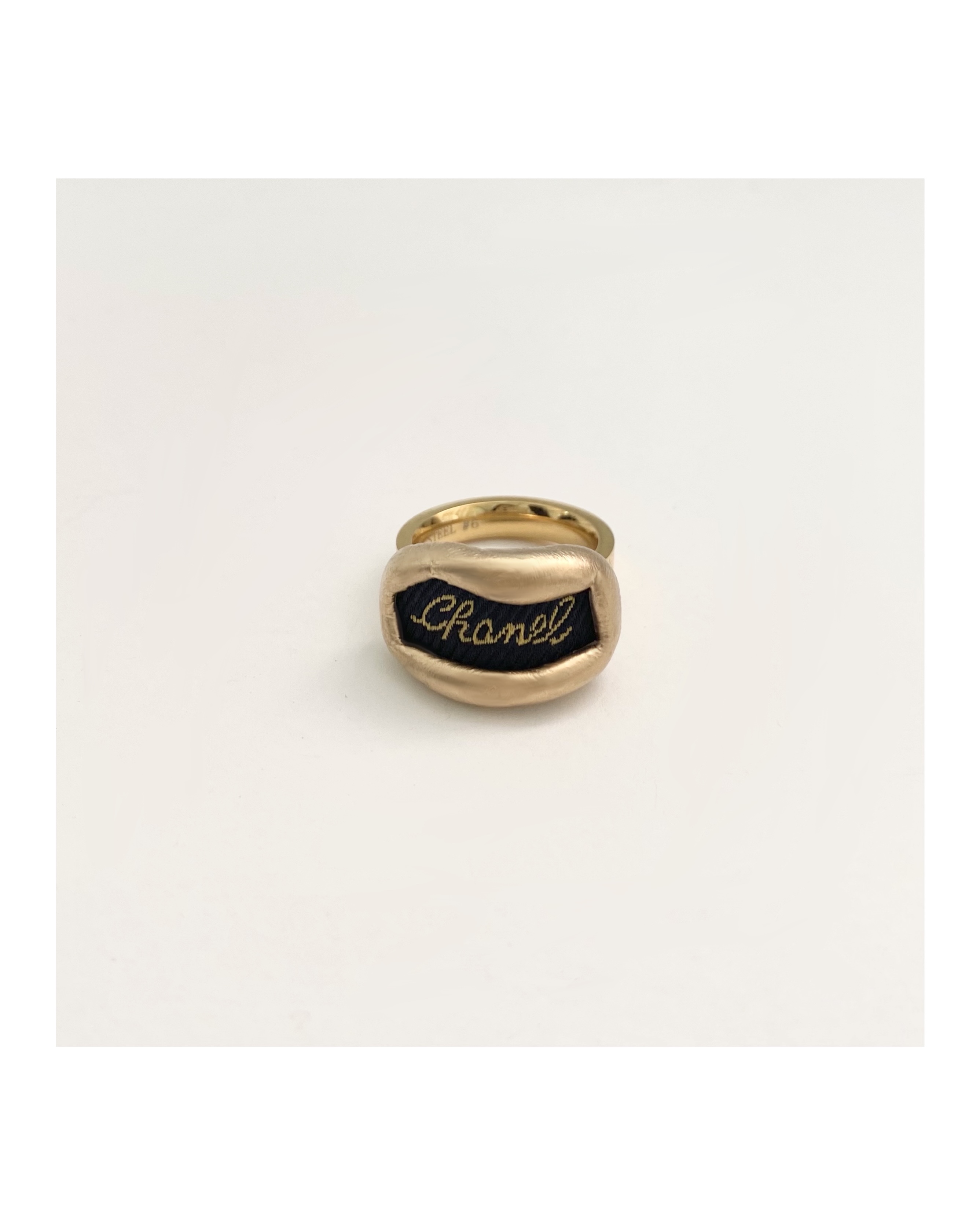 CHANEL navy Initial ring II no.26