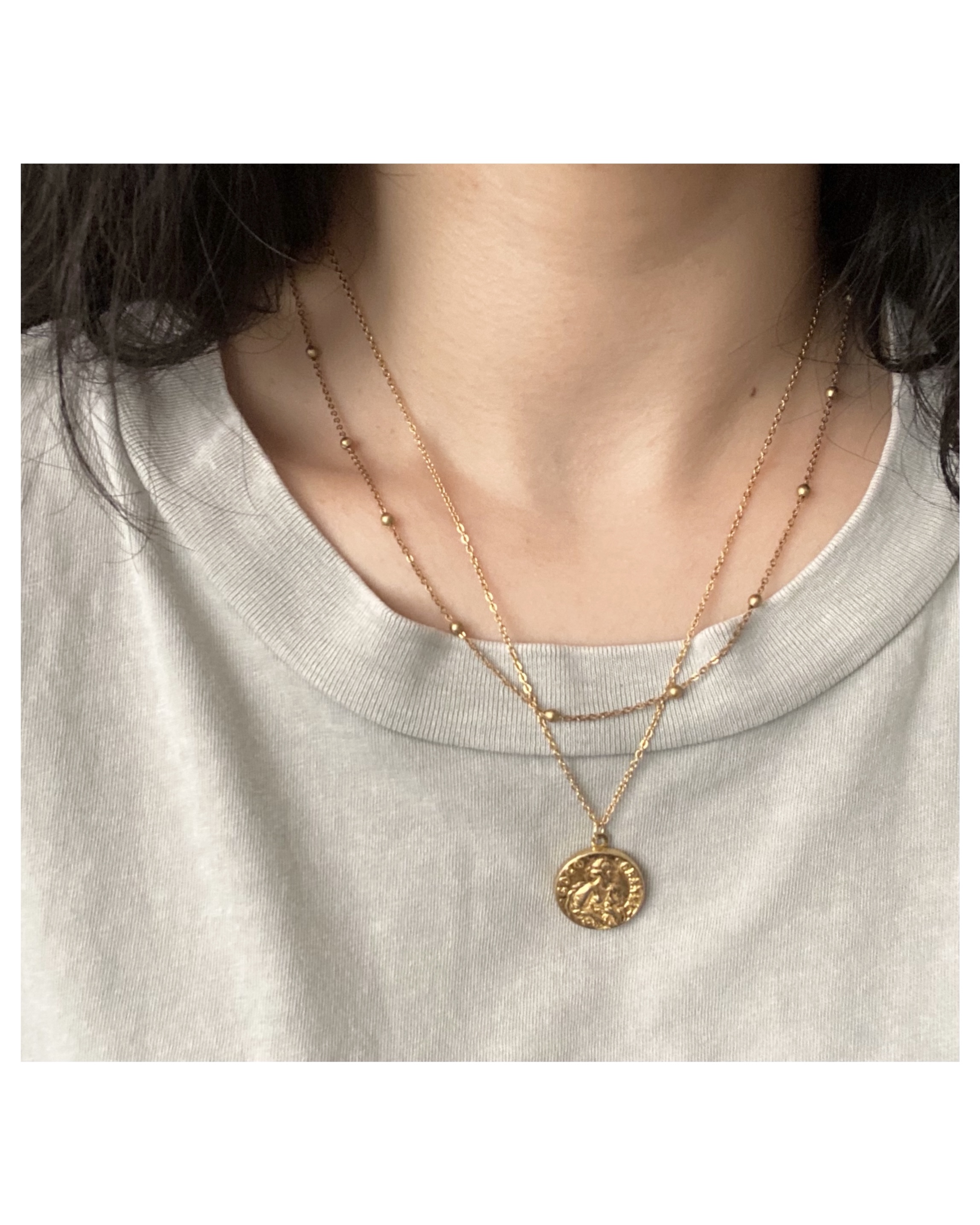 CHANEL button no.43