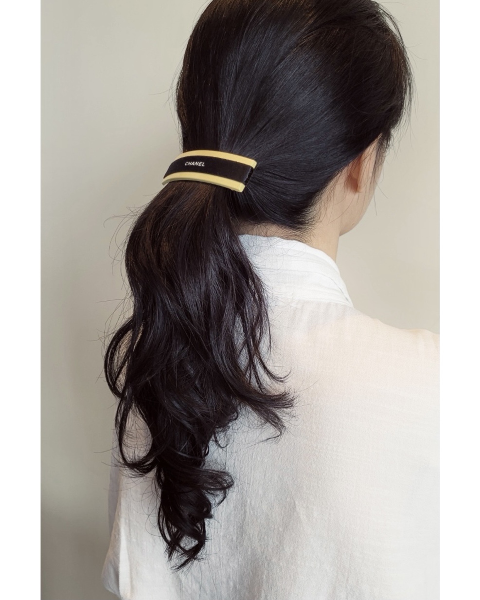 CHANEL candy color Initial hairclip no.37