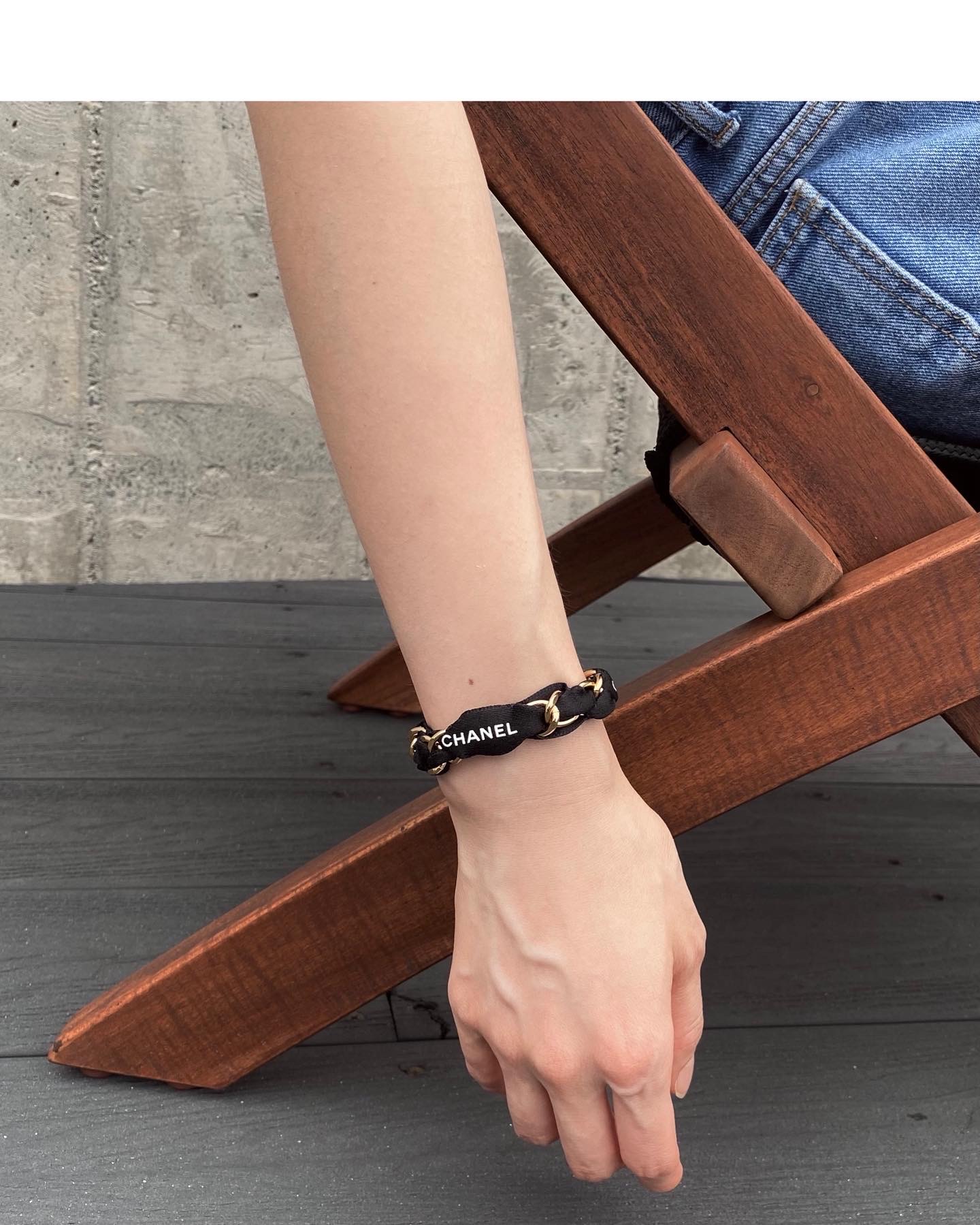 CHANEL ribbon chain bracelet