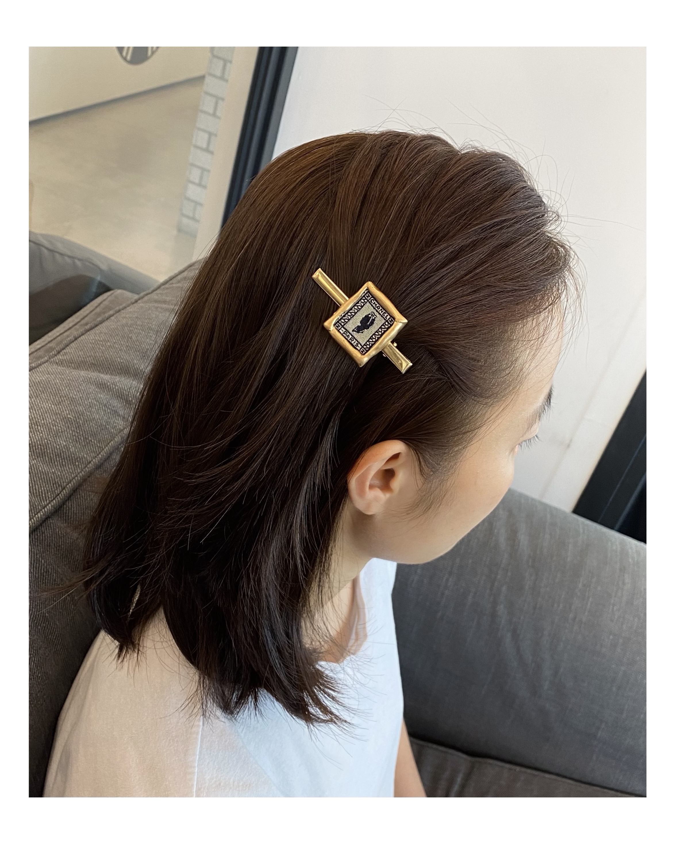 CHANEL madam coco & number 5 hairpin no.44