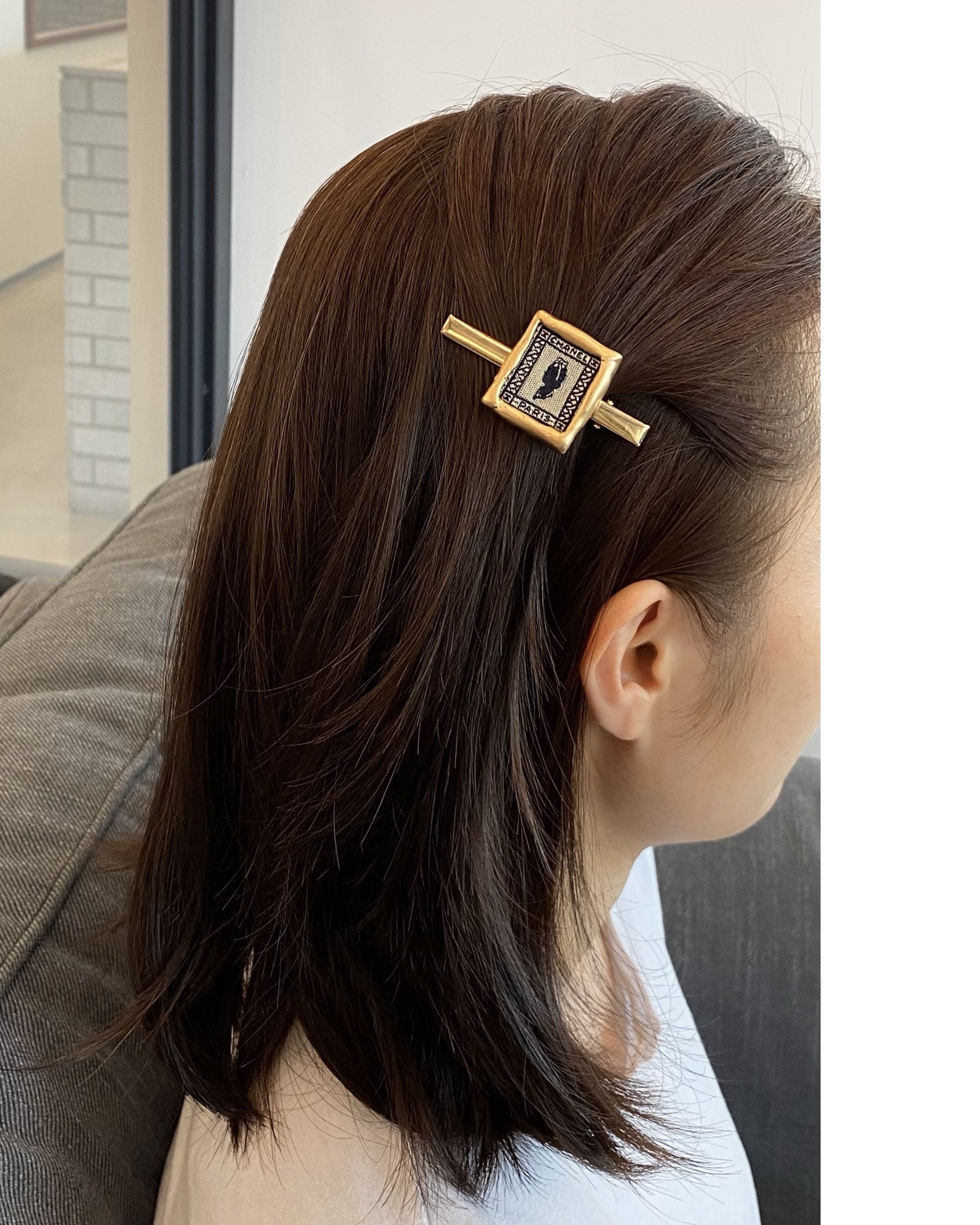 CHANEL madam coco & number 5 hairpin no.44
