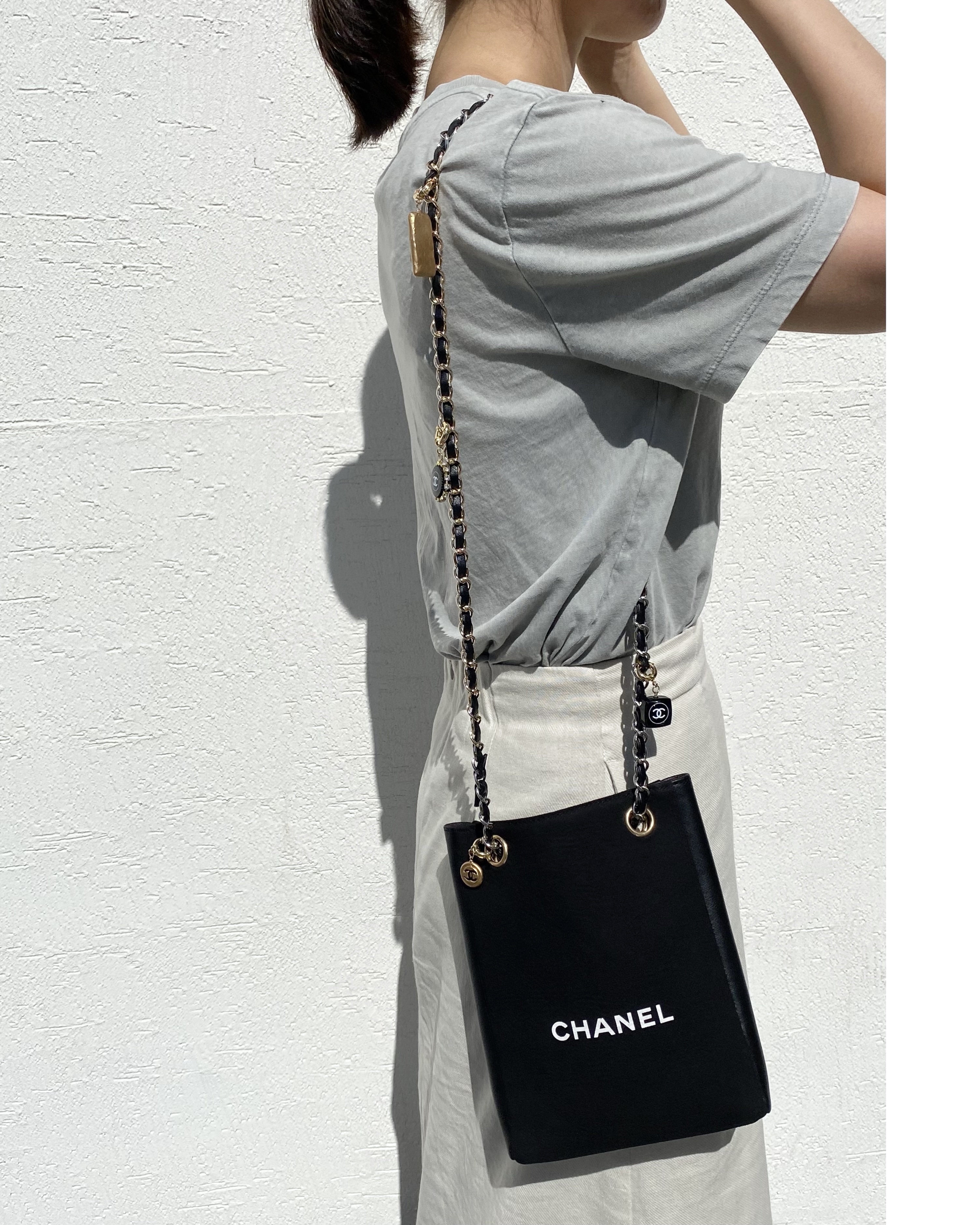 CHANEL bag charm series (silk button)