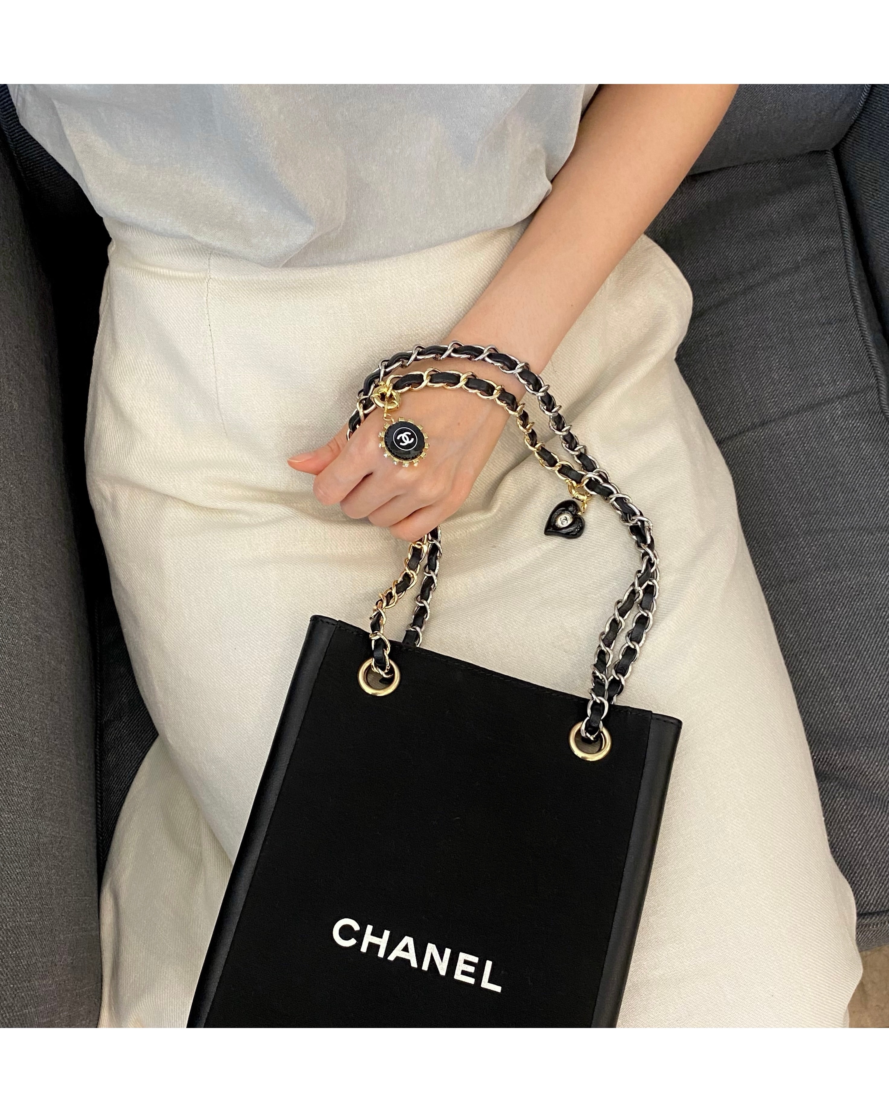 CHANEL bag charm series (silk button)