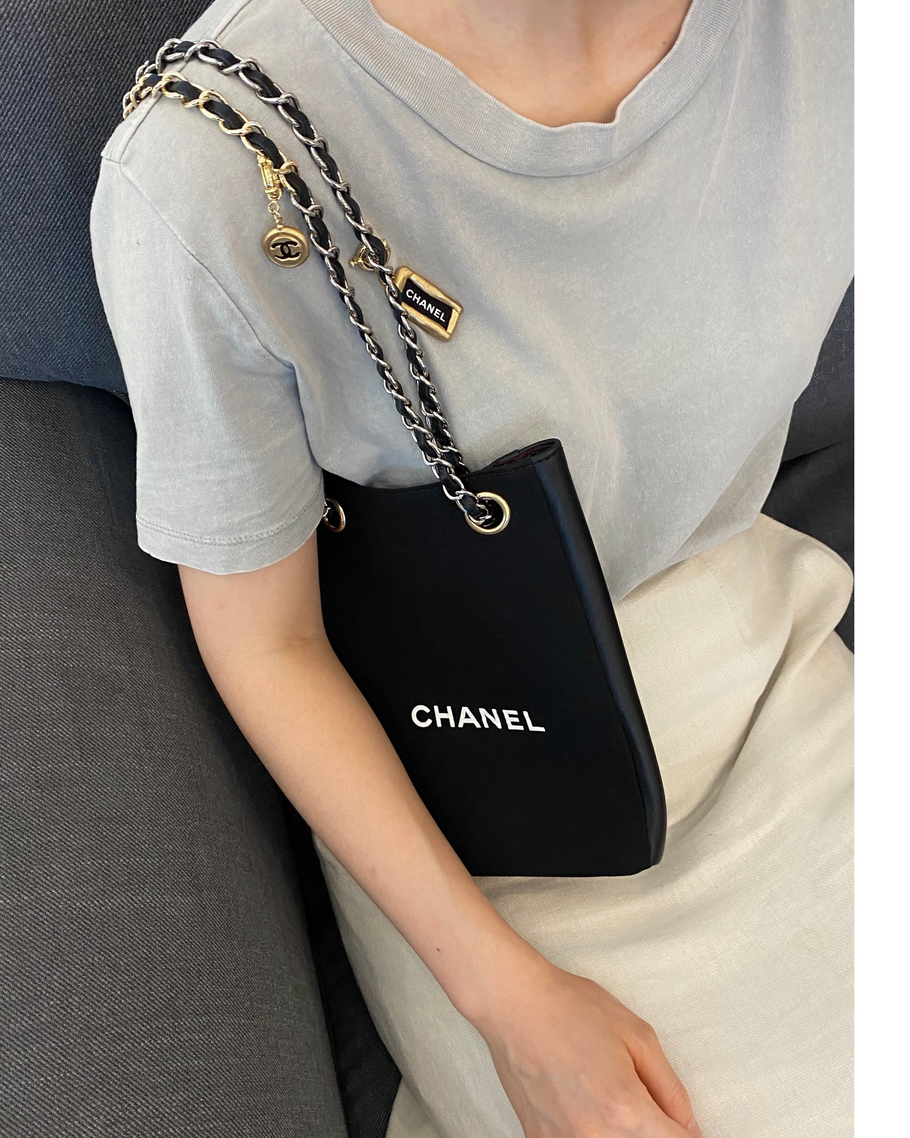 CHANEL bag charm series (silk button)