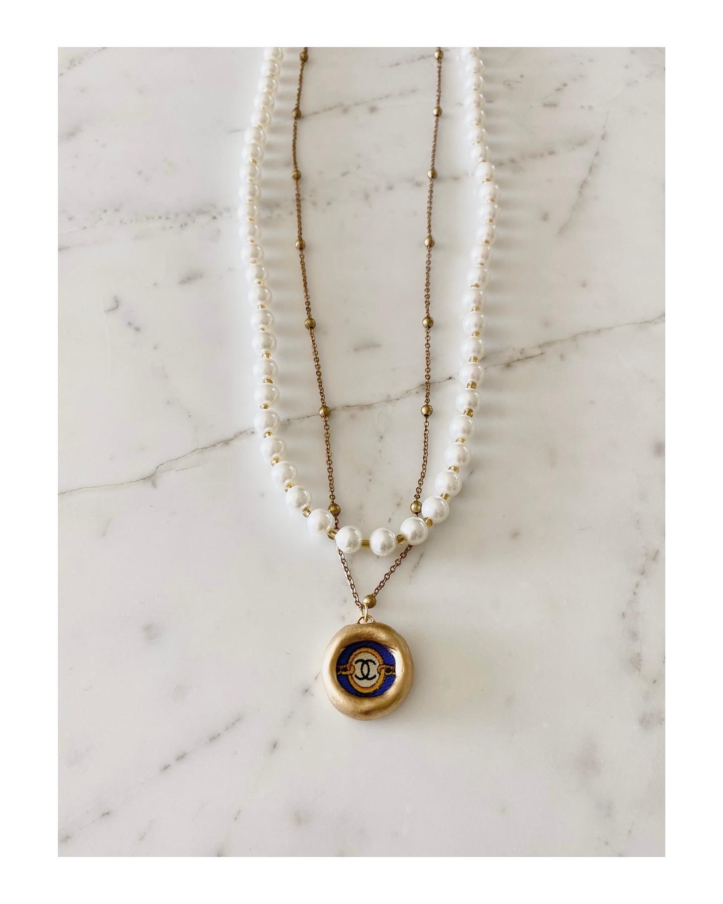 CHANEL blue silk button necklace no.33